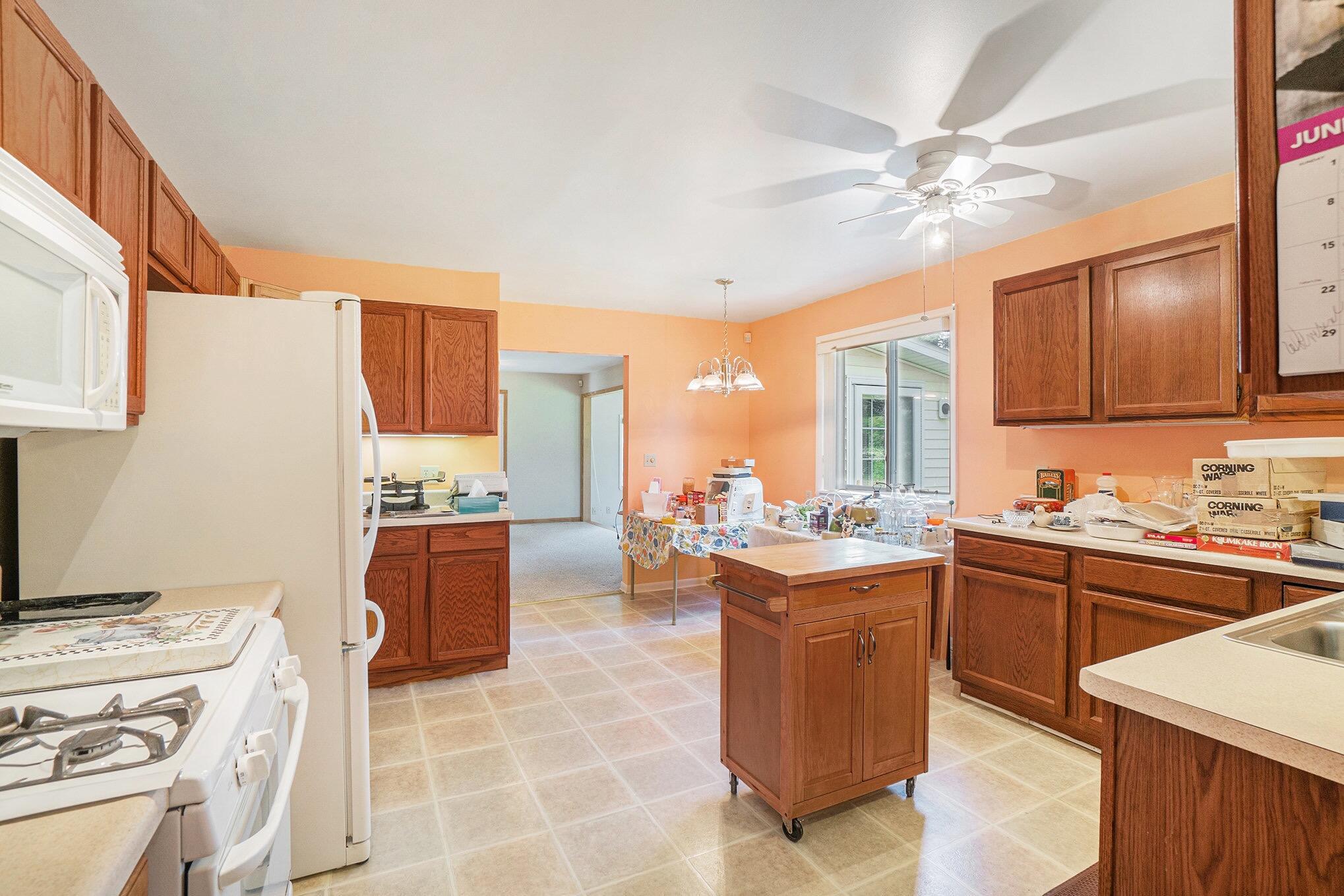 Wolverine, Michigan, 49799, United States, 2 Bedrooms Bedrooms, ,2 BathroomsBathrooms,Residential,For Sale,1885505