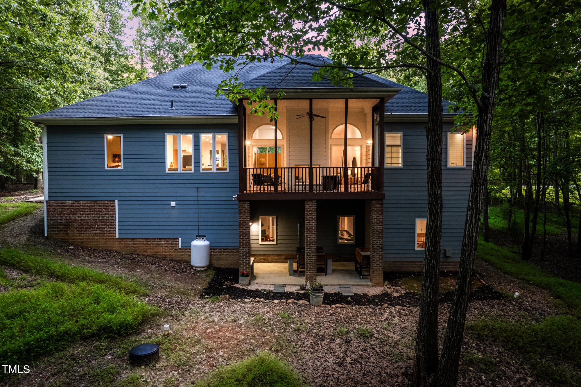 Hillsborough, North Carolina, 27278, United States, 3 Bedrooms Bedrooms, ,3 BathroomsBathrooms,Residential,For Sale,1949377