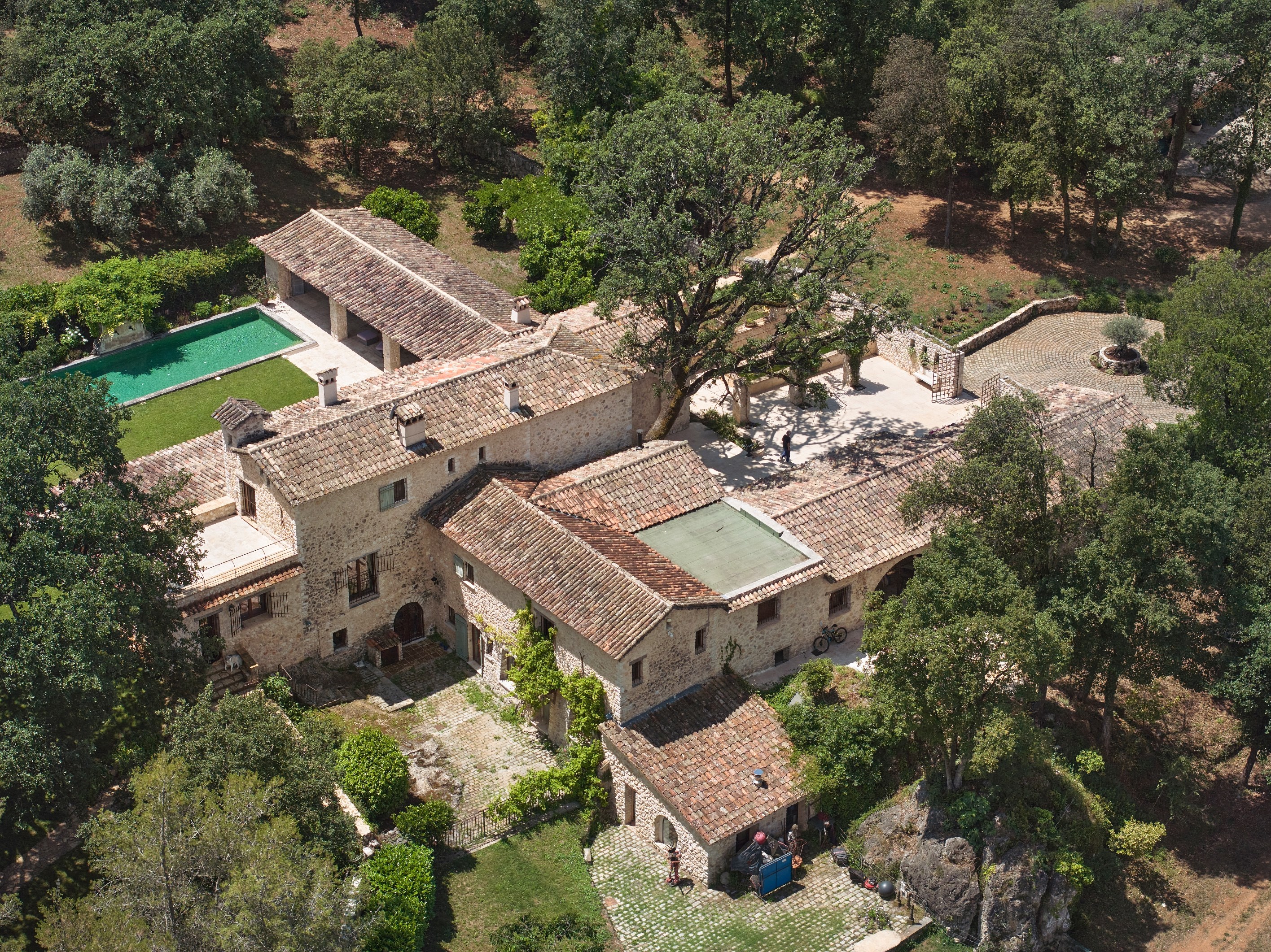  Roquefort-les-Pins stone estate 600 sqm 8 hectares land near Cannes - 物件實景