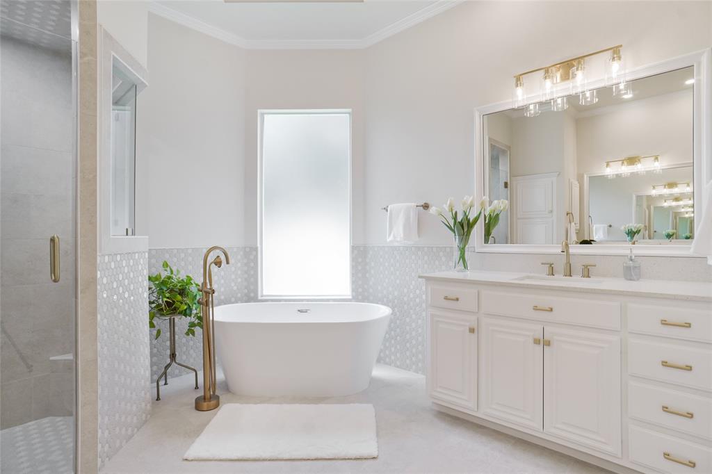 Colleyville, Texas, 76034, United States, 4 Bedrooms Bedrooms, ,3 BathroomsBathrooms,Residential,For Sale,1934956