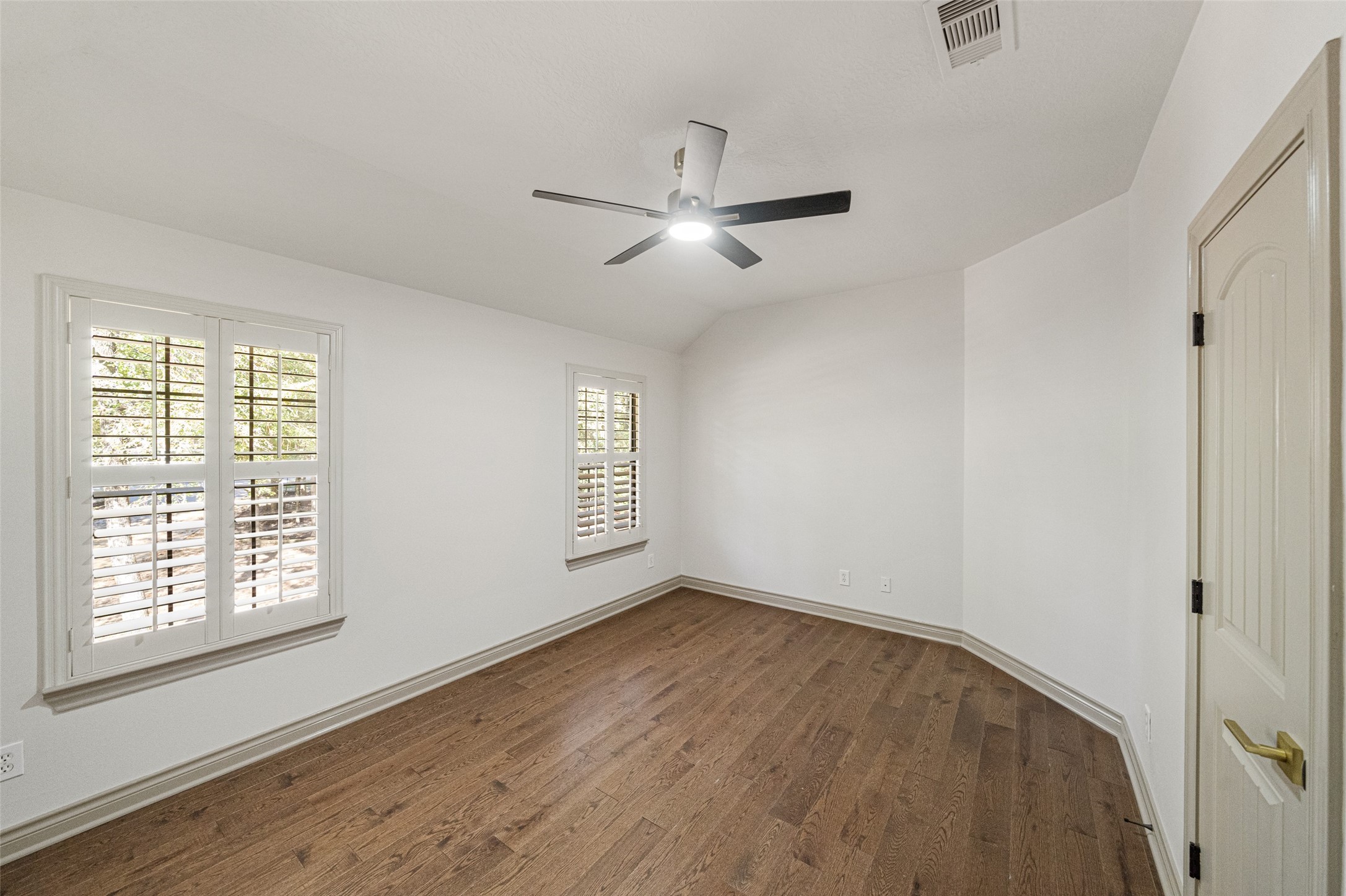  10332 Hunter Creek Lane - 物件實景