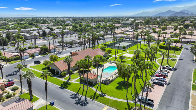 Palm Desert, California, 92211, United States, 3 Bedrooms Bedrooms, ,1 BathroomBathrooms,Residential,For Sale,1983389