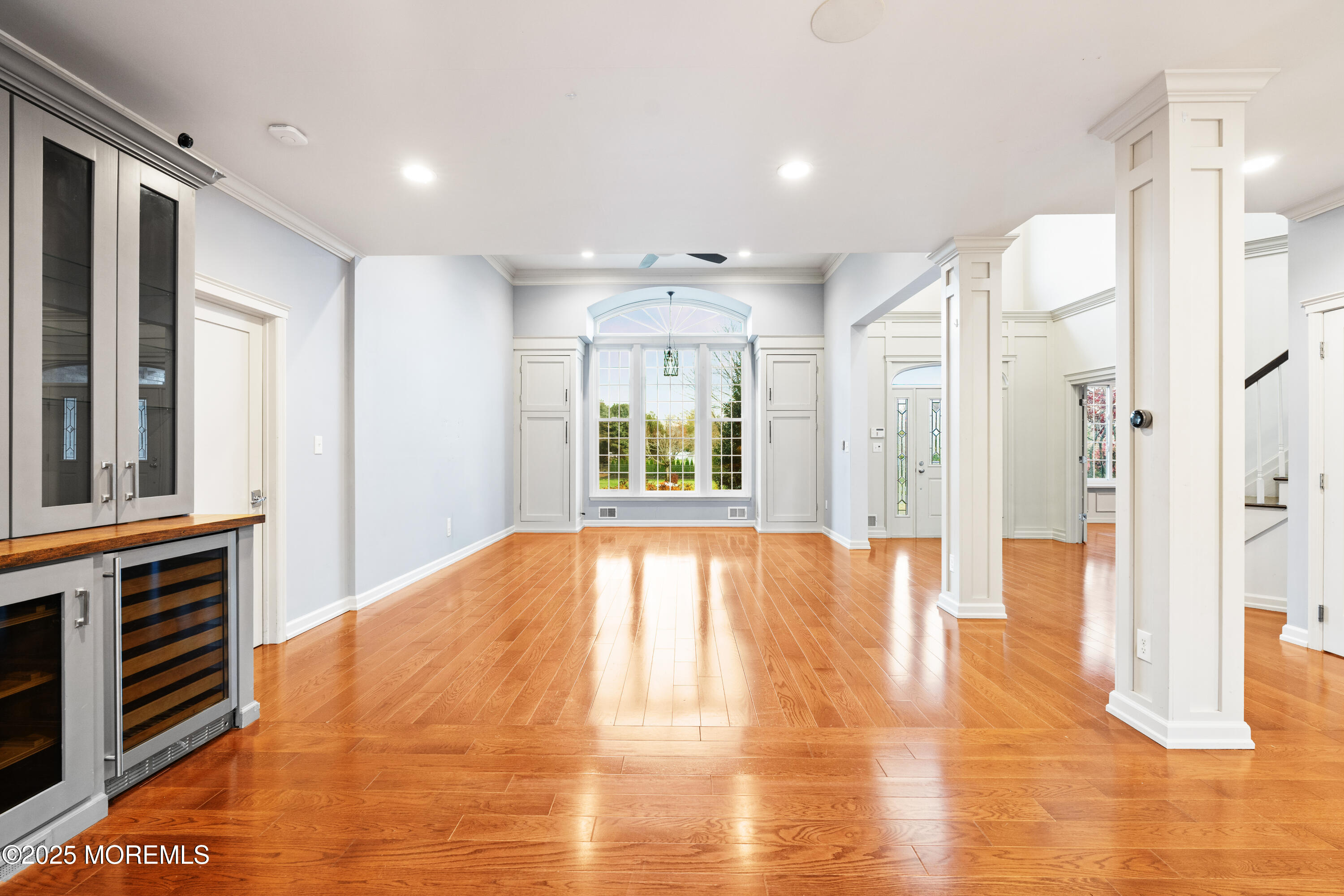 Jackson, New Jersey, 08527, United States, 7 Bedrooms Bedrooms, ,5 BathroomsBathrooms,Residential,For Sale,1998034