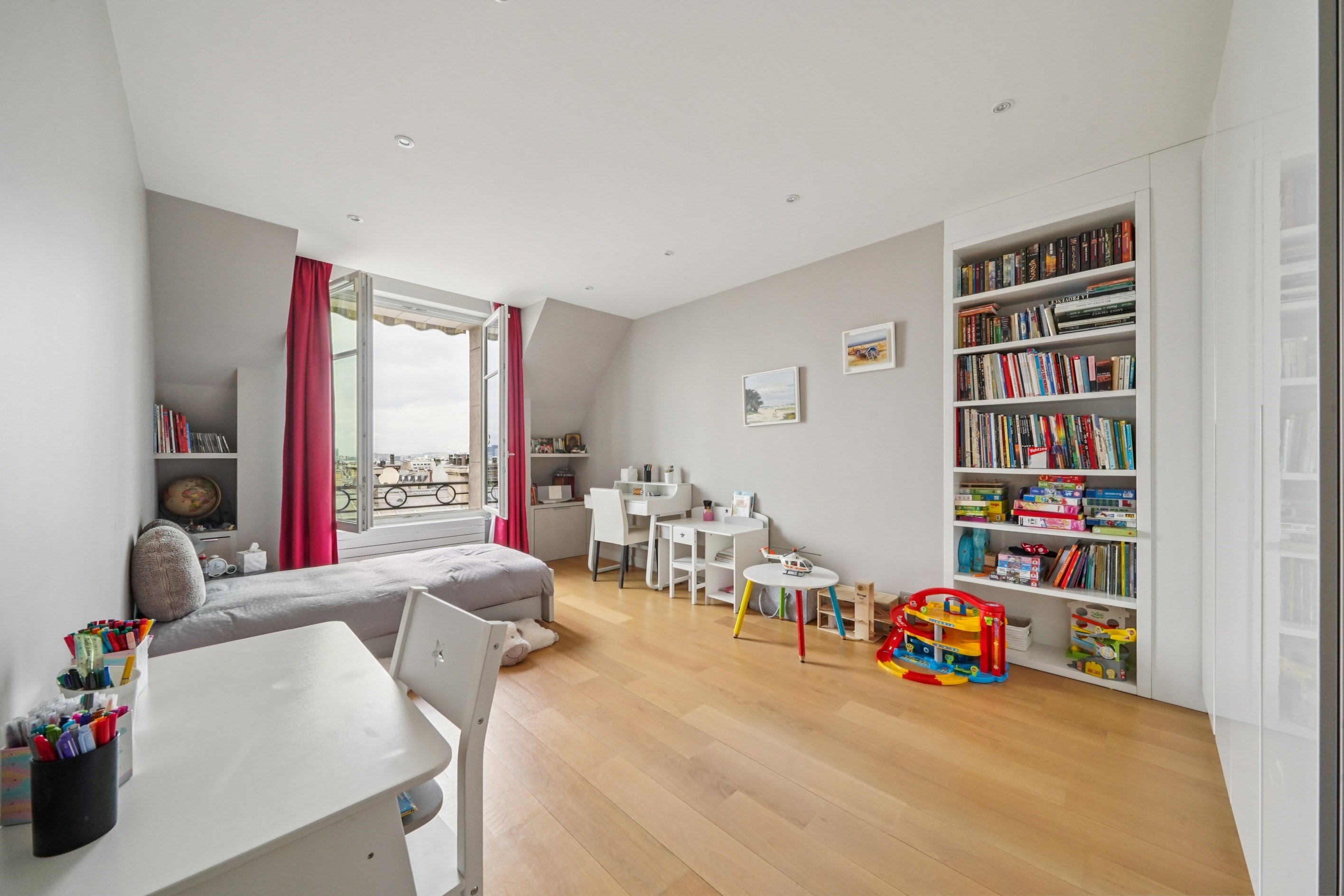  PARIS - 16th - Exclusive Property in Duplex - 物件實景