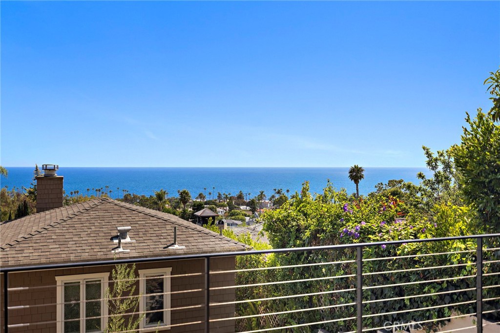 Laguna Beach, California, 92651, United States, 3 Bedrooms Bedrooms, ,3 BathroomsBathrooms,Residential,For Sale,1939683