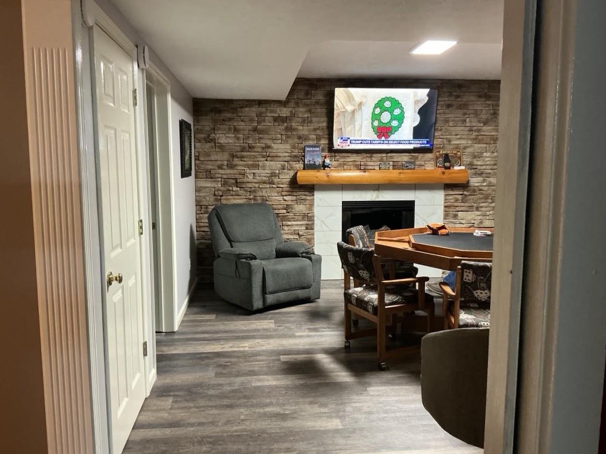 Glasgow, Kentucky, 42141, United States, 4 Bedrooms Bedrooms, ,3 BathroomsBathrooms,Residential,For Sale,1998420