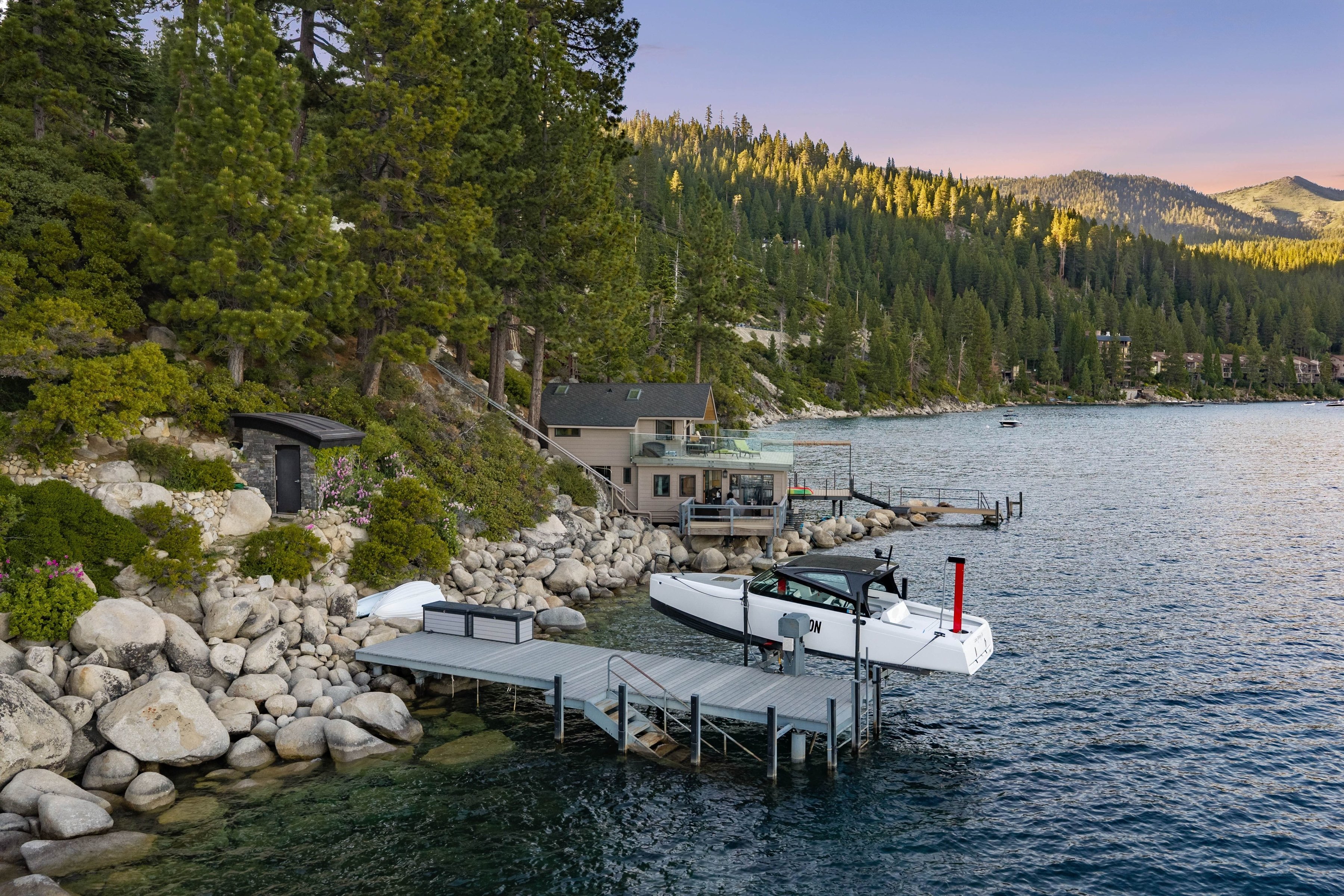  Tahoe Glass House - 物件實景