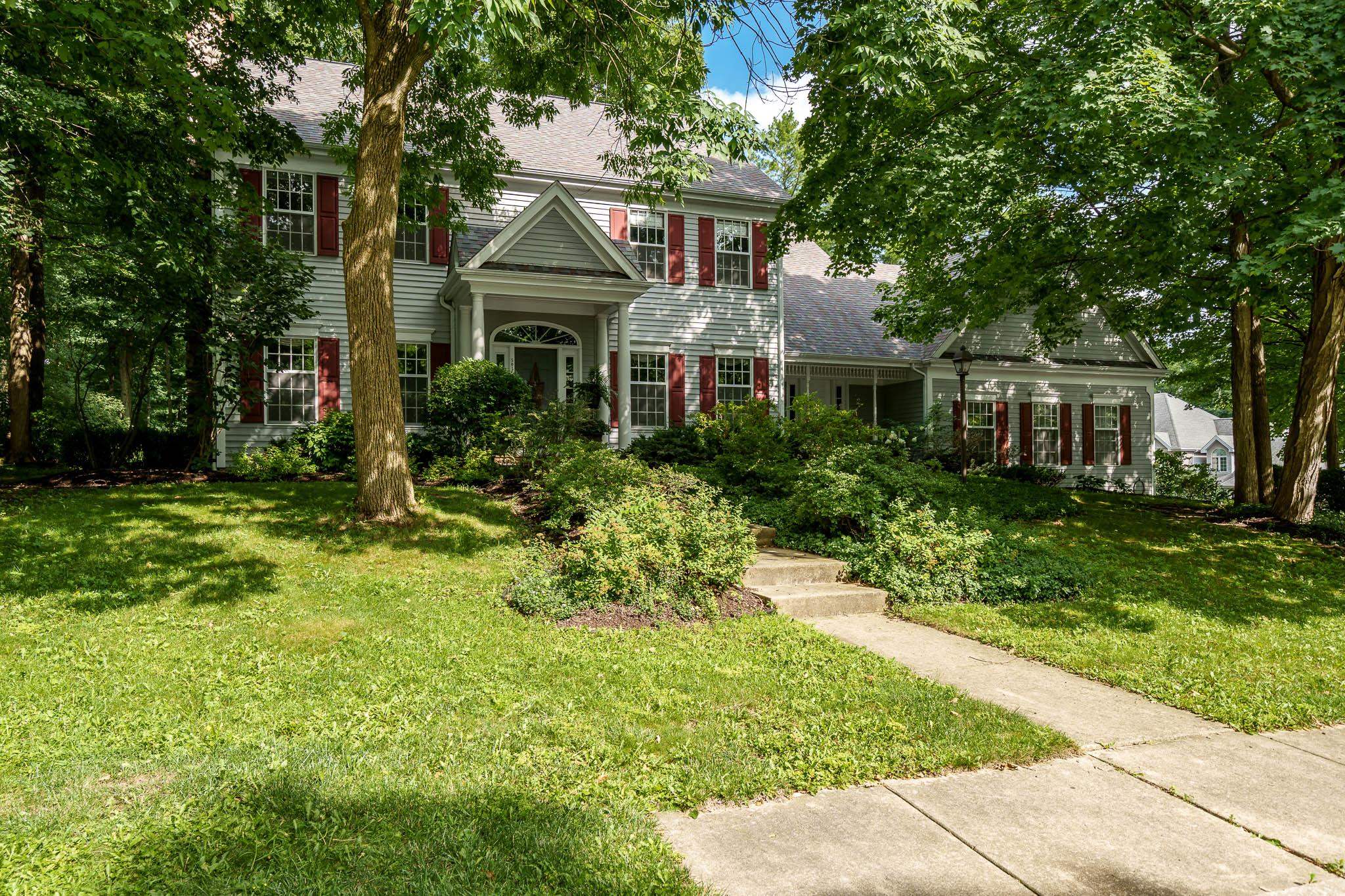 Rockford, Illinois, 61107, United States, 4 Bedrooms Bedrooms, ,5 BathroomsBathrooms,Residential,For Sale,1928082