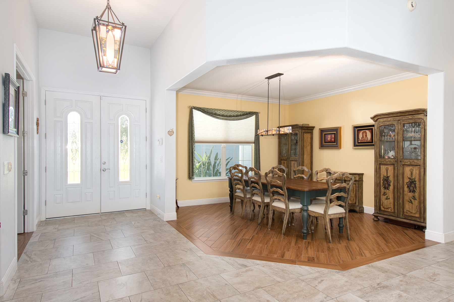 Clermont, Florida, 34711, United States, 3 Bedrooms Bedrooms, ,3 BathroomsBathrooms,Residential,For Sale,1973850