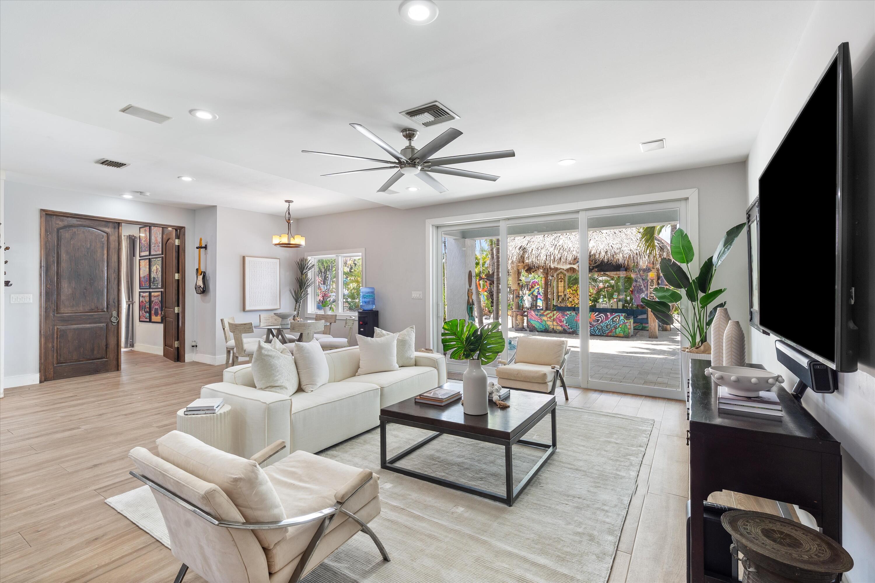 Lighthouse Point, Florida, 33064, United States, 4 Bedrooms Bedrooms, ,4 BathroomsBathrooms,Residential,For Sale,1797003
