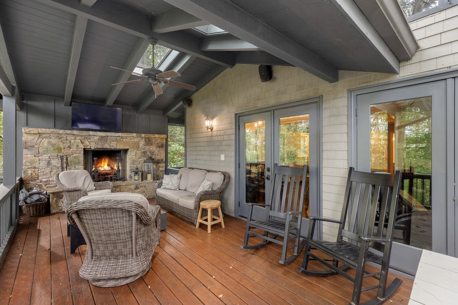  180 Wyanoak - 物件實景