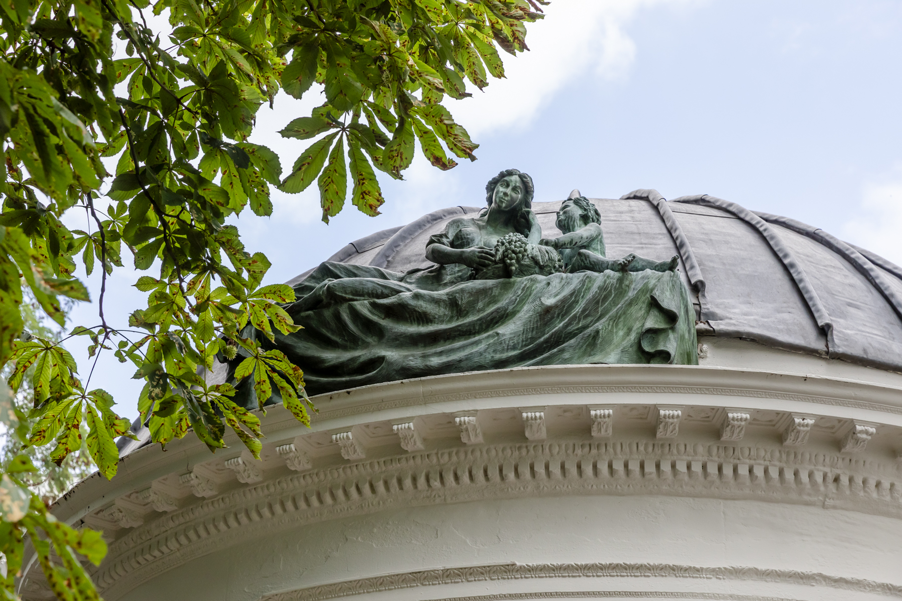  the lili temple – where  goethe