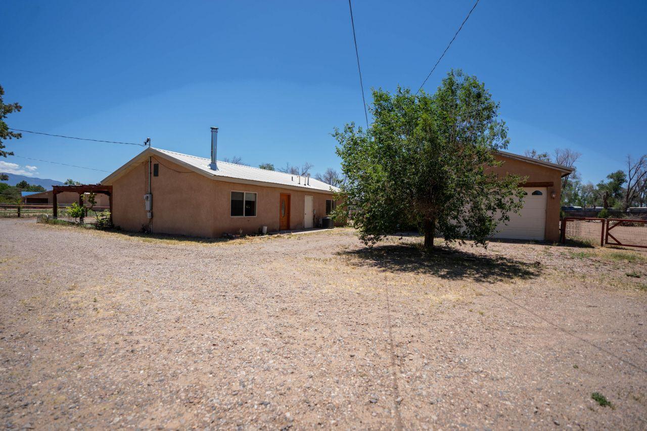Los Ranchos, New Mexico, 87114, United States, 4 Bedrooms Bedrooms, ,5 BathroomsBathrooms,Residential,For Sale,1720943