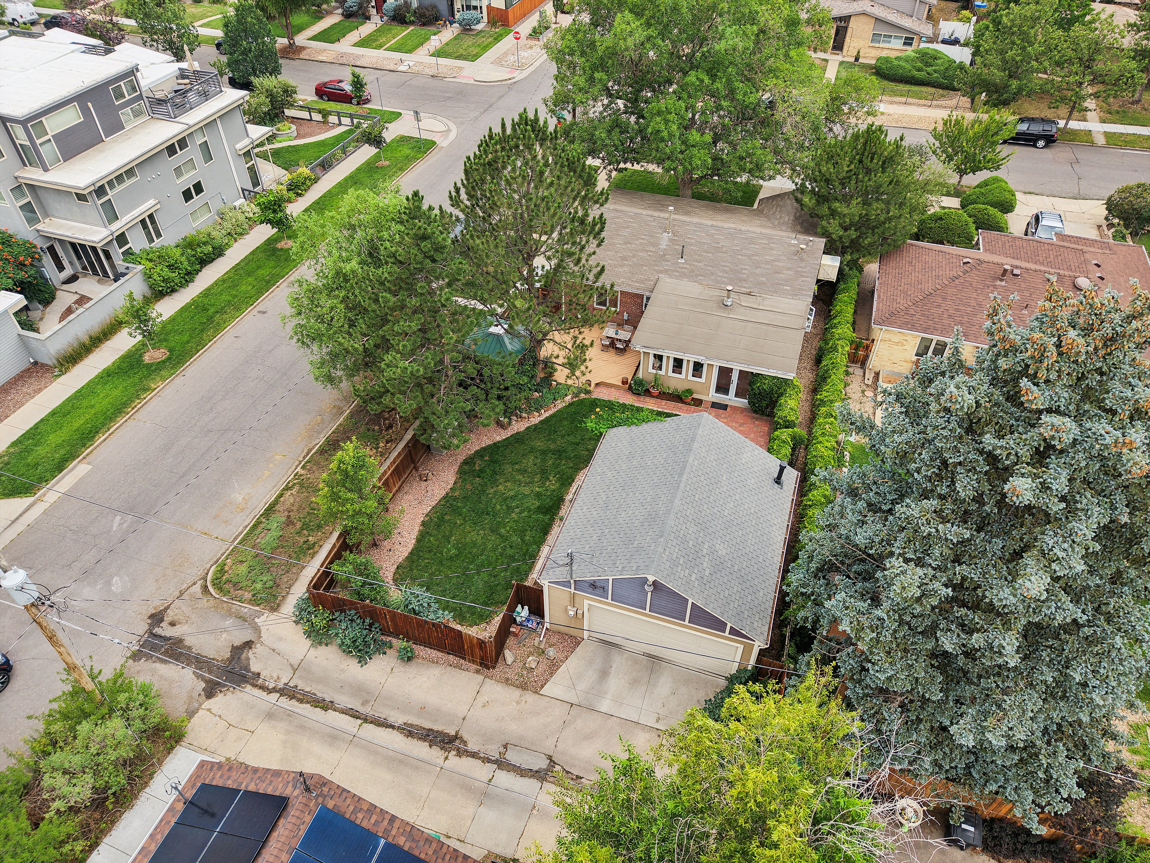  Beautifully Updated Brick Ranch One Block from Sloans Lake - 物件實景