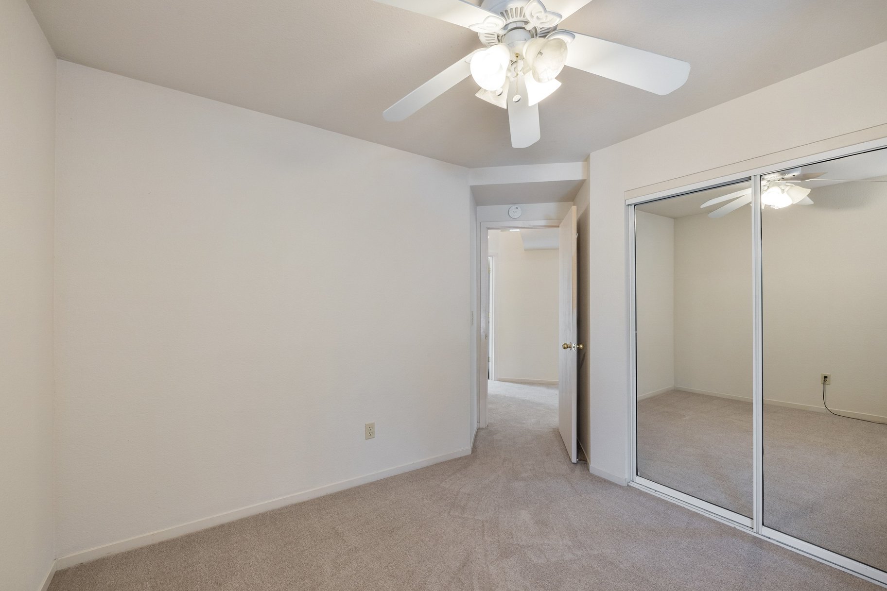  Location Location Location Recently updated perfect starter home - 物件實景