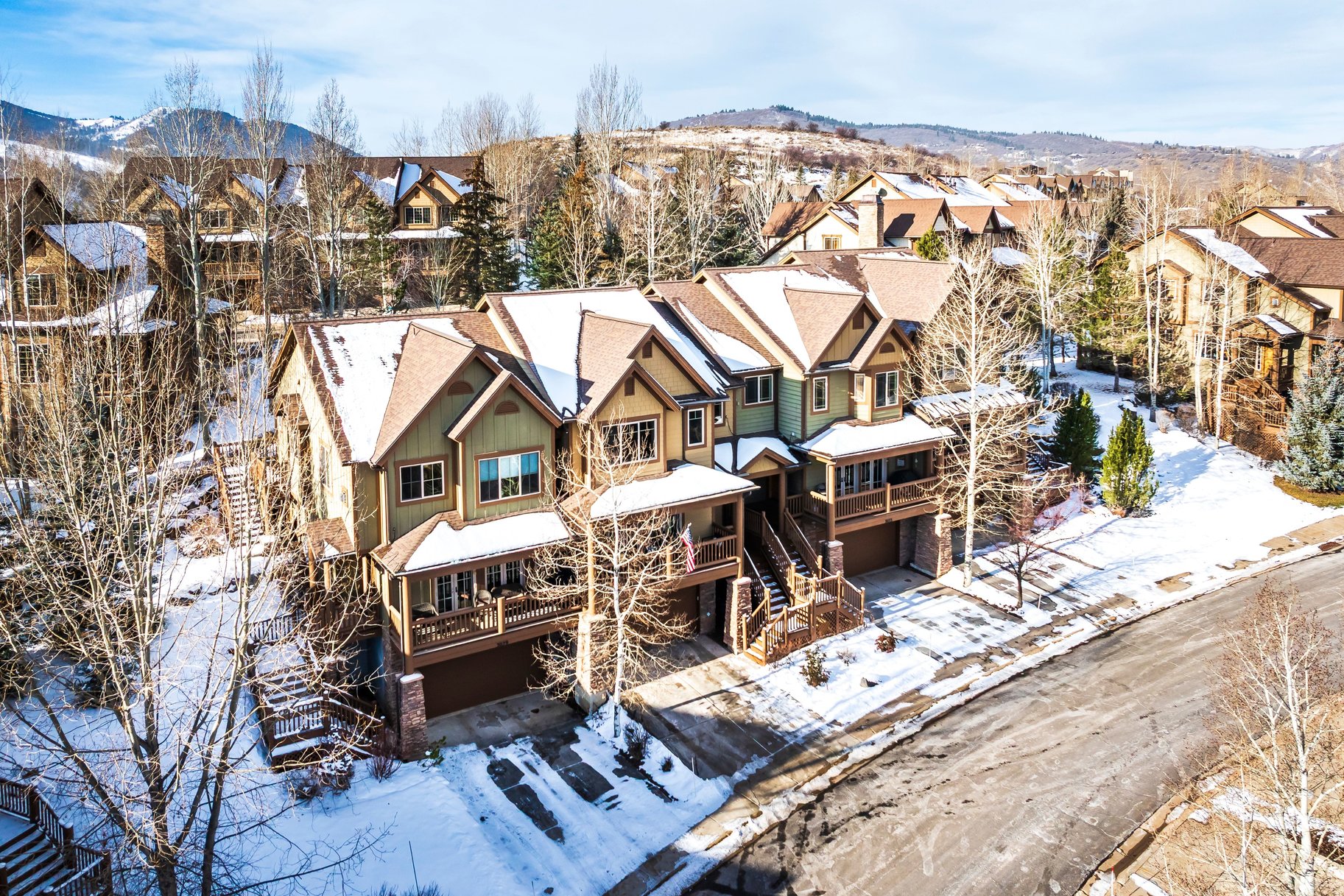  Modern Design Meets Alpine Charm in Jeremy Ranch - 物件實景