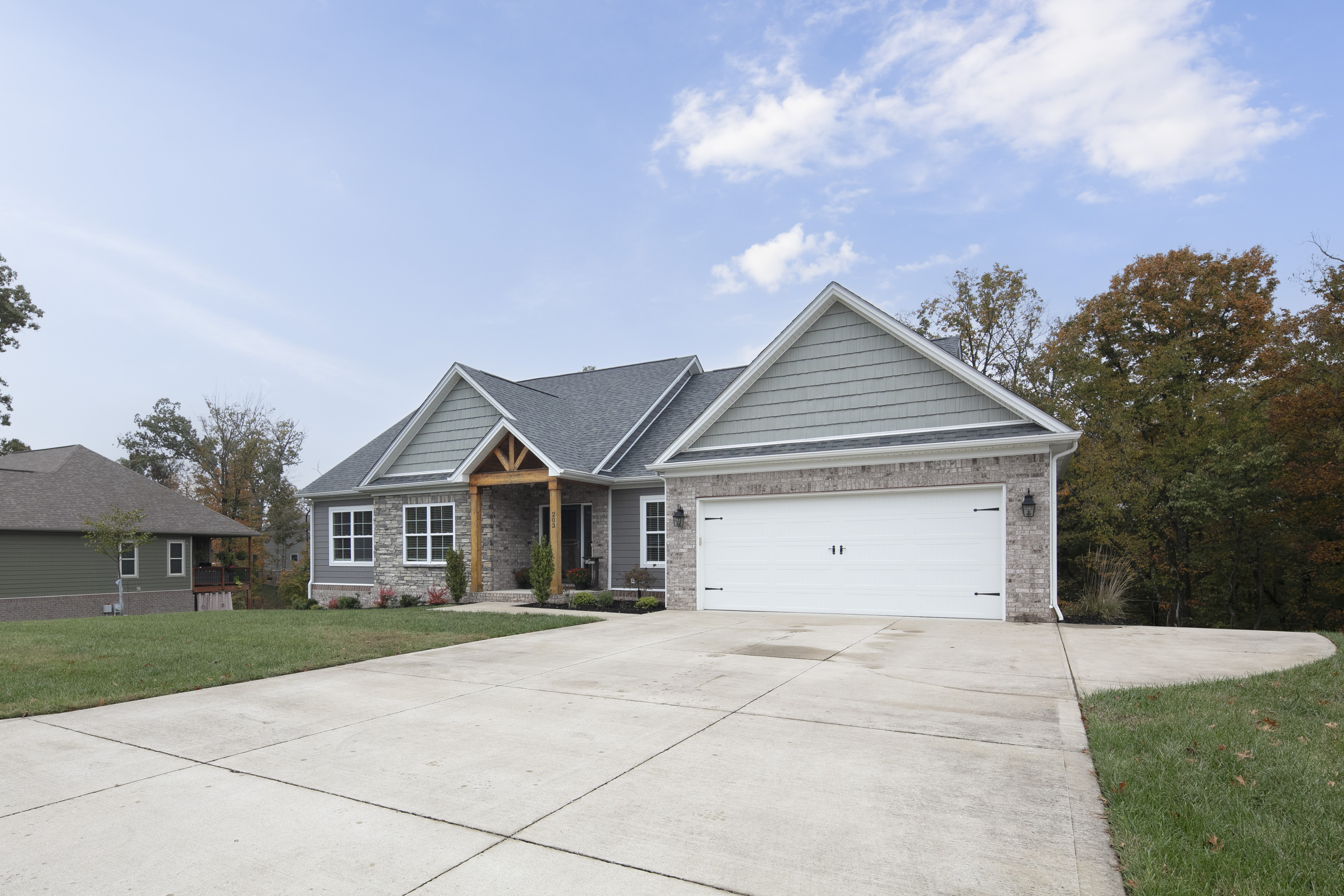  203 Woodduck Lane - 物件實景