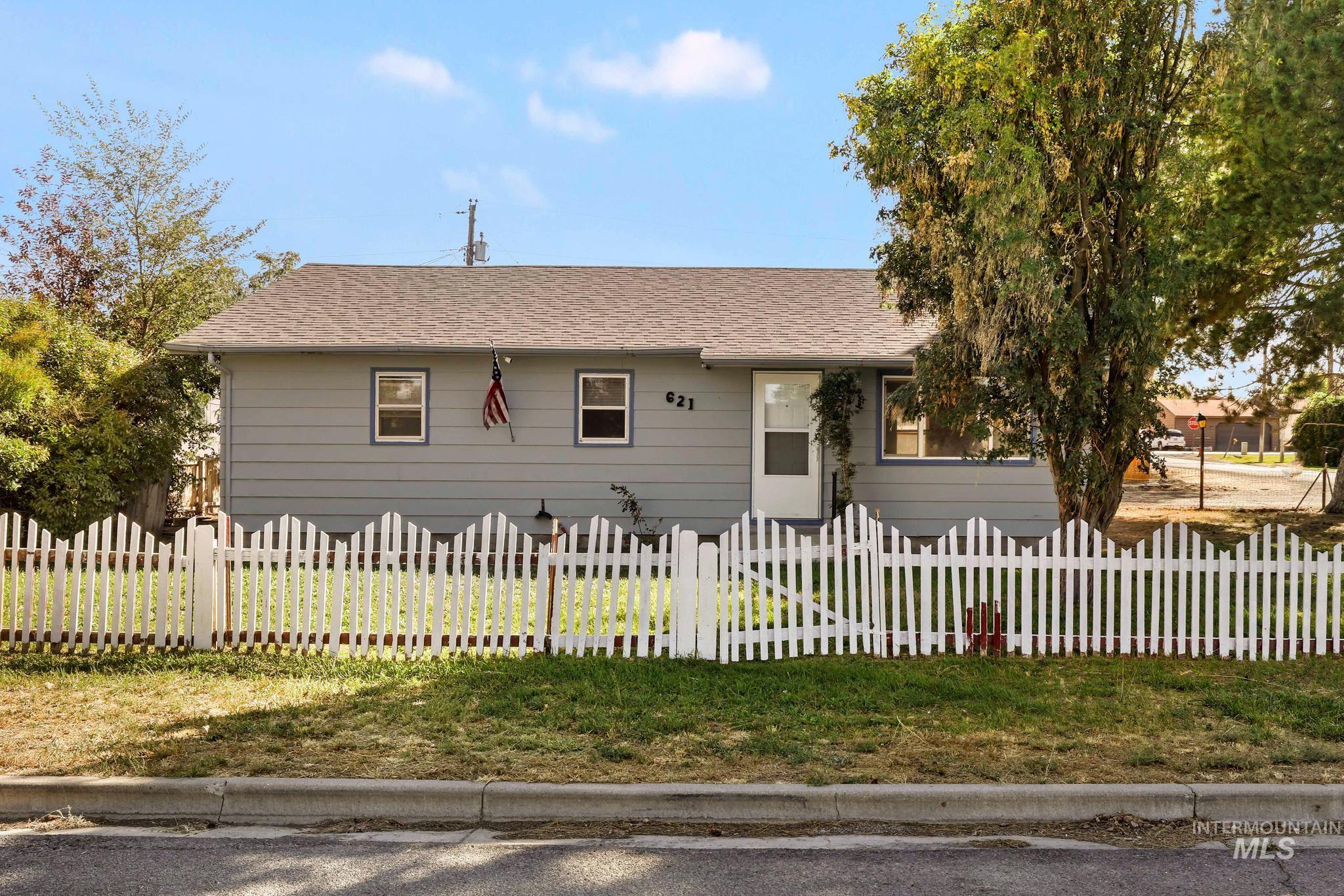 Parnell Dr, Buhl, ID 83316 #1