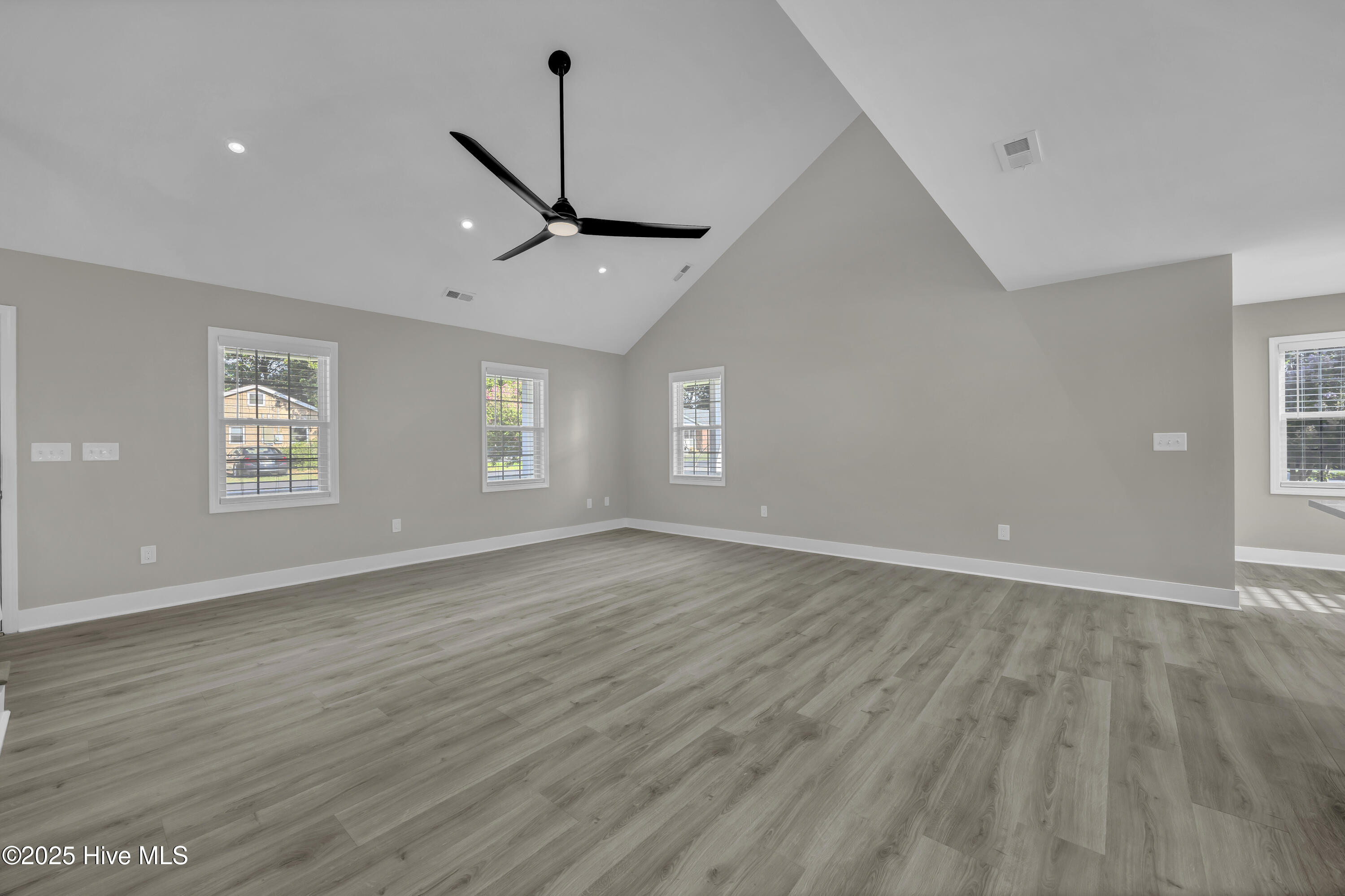 Carolina Beach, North Carolina, 28428, United States, 4 Bedrooms Bedrooms, ,4 BathroomsBathrooms,Residential,For Sale,1906698