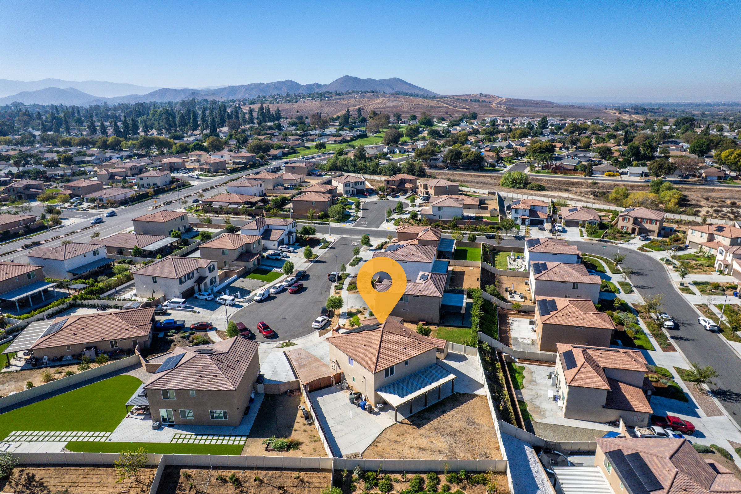 Riverside, California, 92503, United States, 5 Bedrooms Bedrooms, ,3 BathroomsBathrooms,Residential,For Sale,1989853