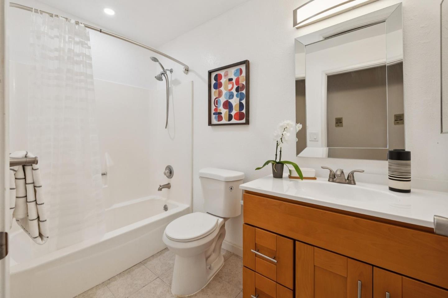 San Bruno, California, 94066, United States, 2 Bedrooms Bedrooms, ,2 BathroomsBathrooms,Residential,For Sale,1856521