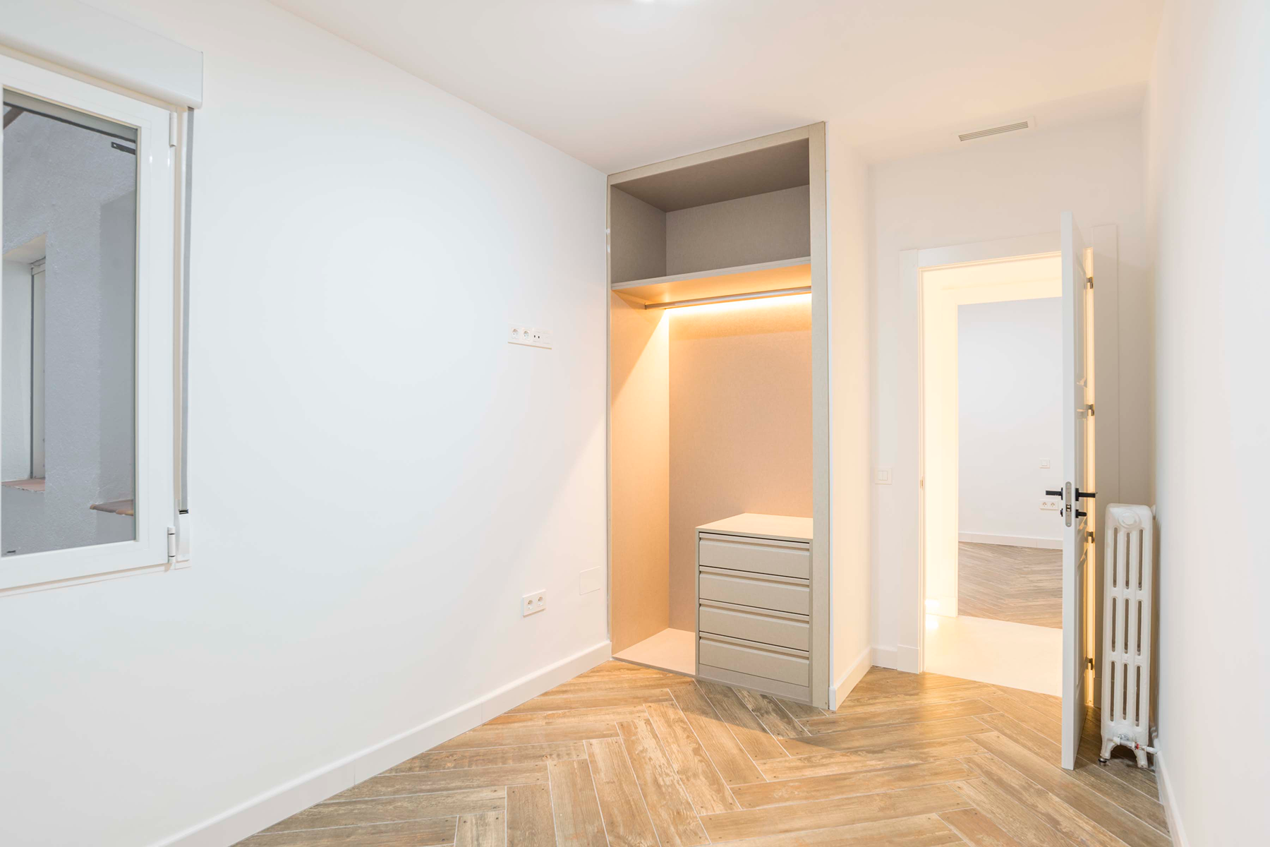  Renovated ground floor with private patio in Argüelles - 物件實景