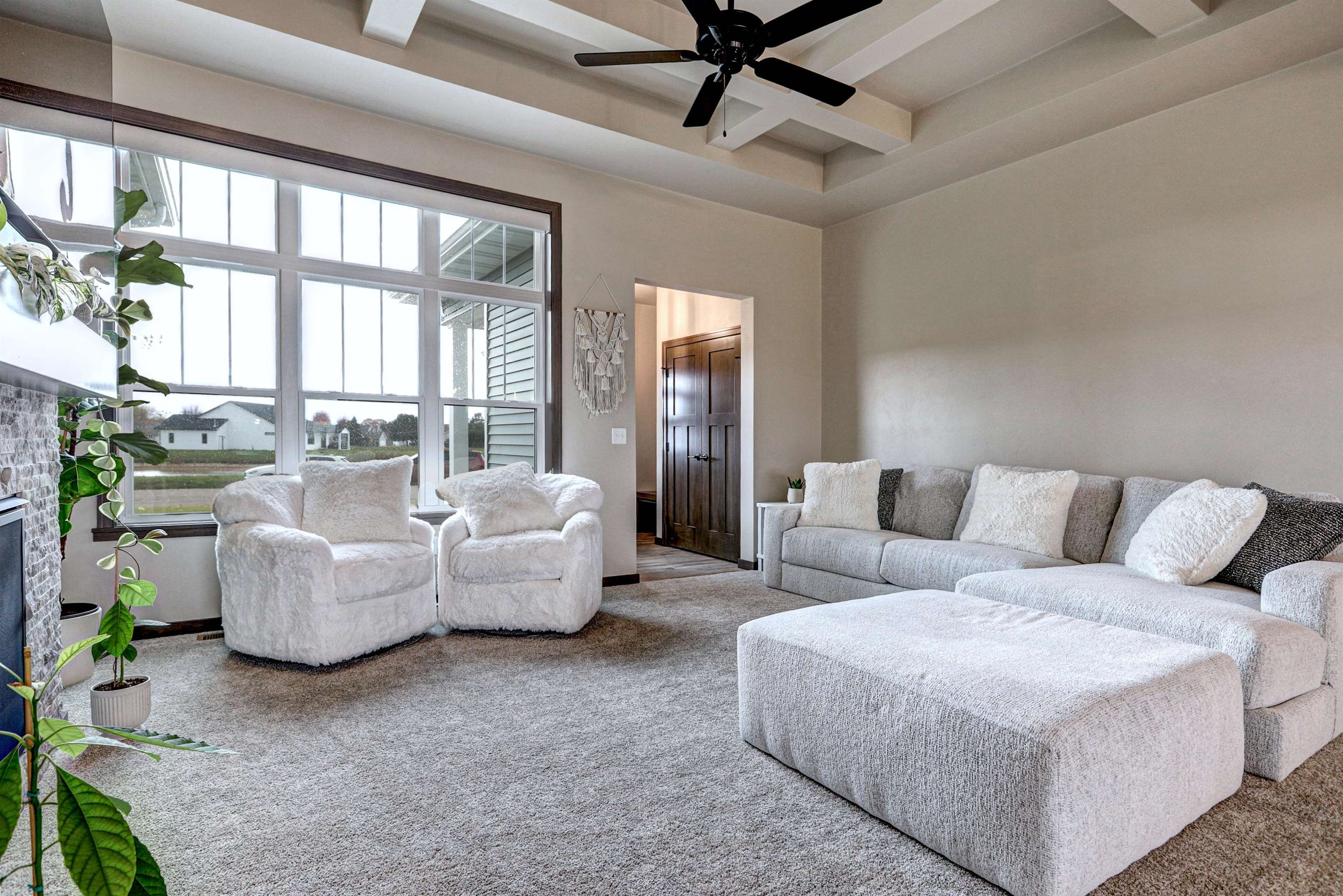 Sherwood, Wisconsin, 54169-2705, United States, 3 Bedrooms Bedrooms, ,3 BathroomsBathrooms,Residential,For Sale,1978161