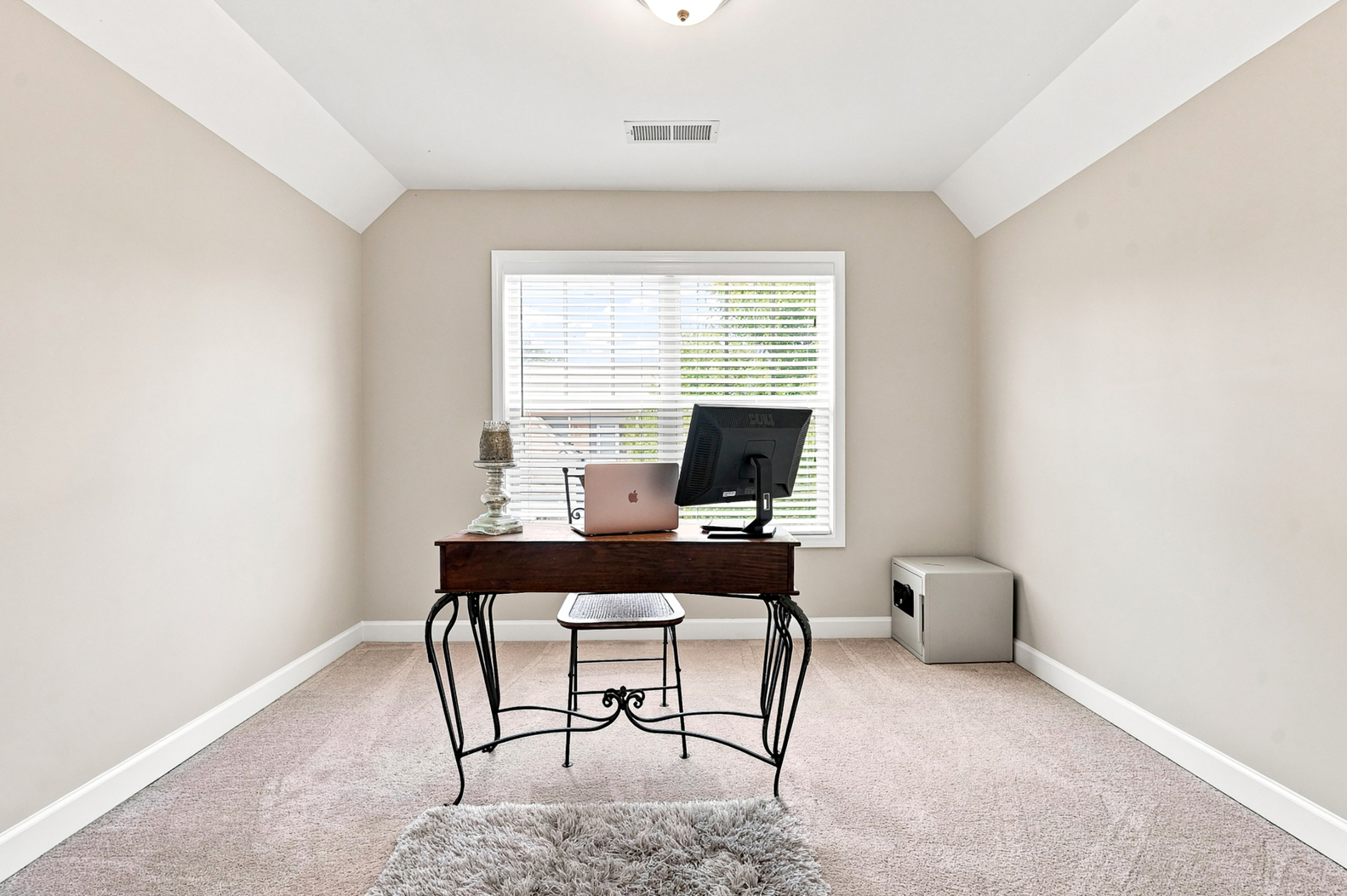 Exceptional Home in the Heart of Downtown Woodstock - 物件實景