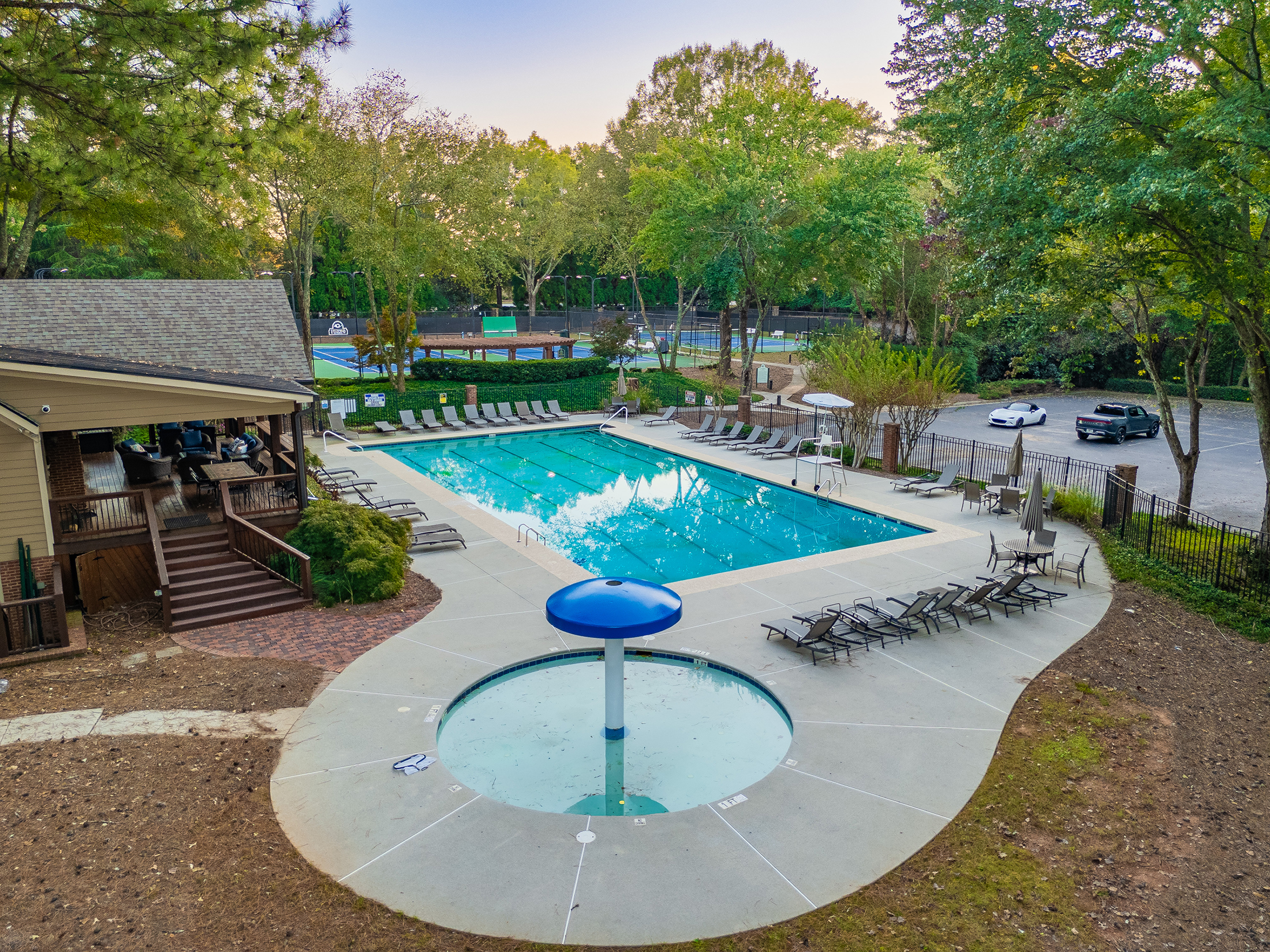  Timeless Colonial Elegance on Two Private Wooded Acres in Litchfield Hundred - 物件實景