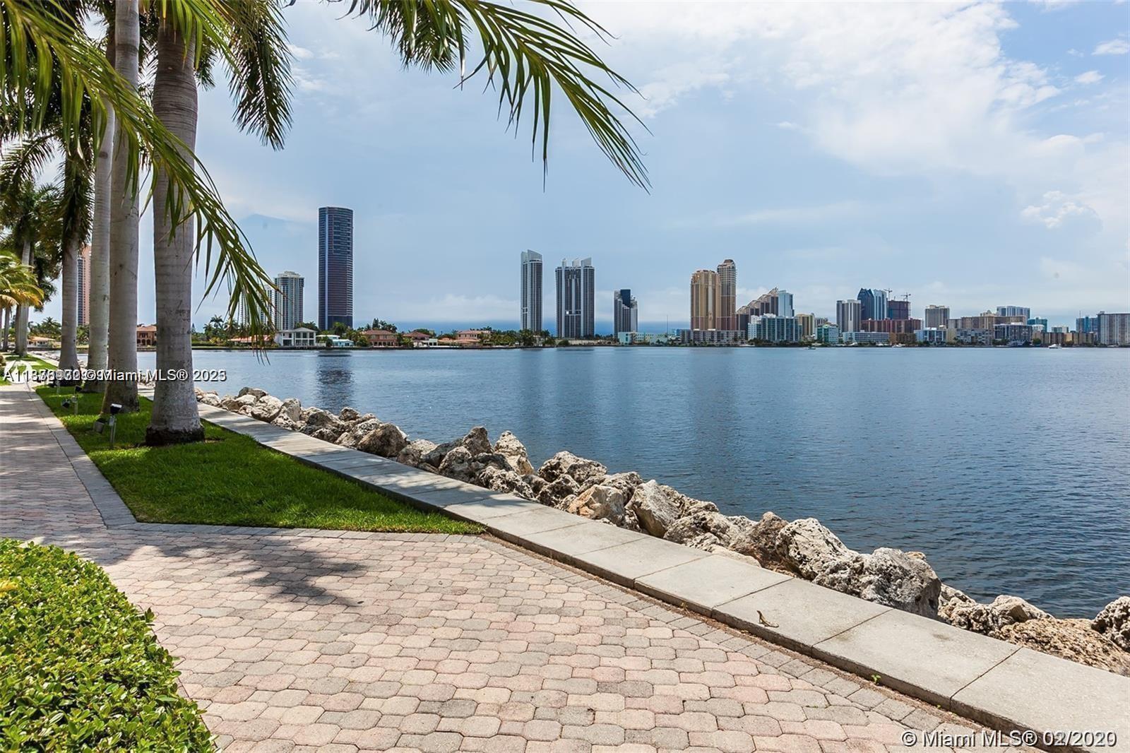 Aventura, Florida, 33180, United States, 2 Bedrooms Bedrooms, ,2 BathroomsBathrooms,Residential,For Sale,1895458