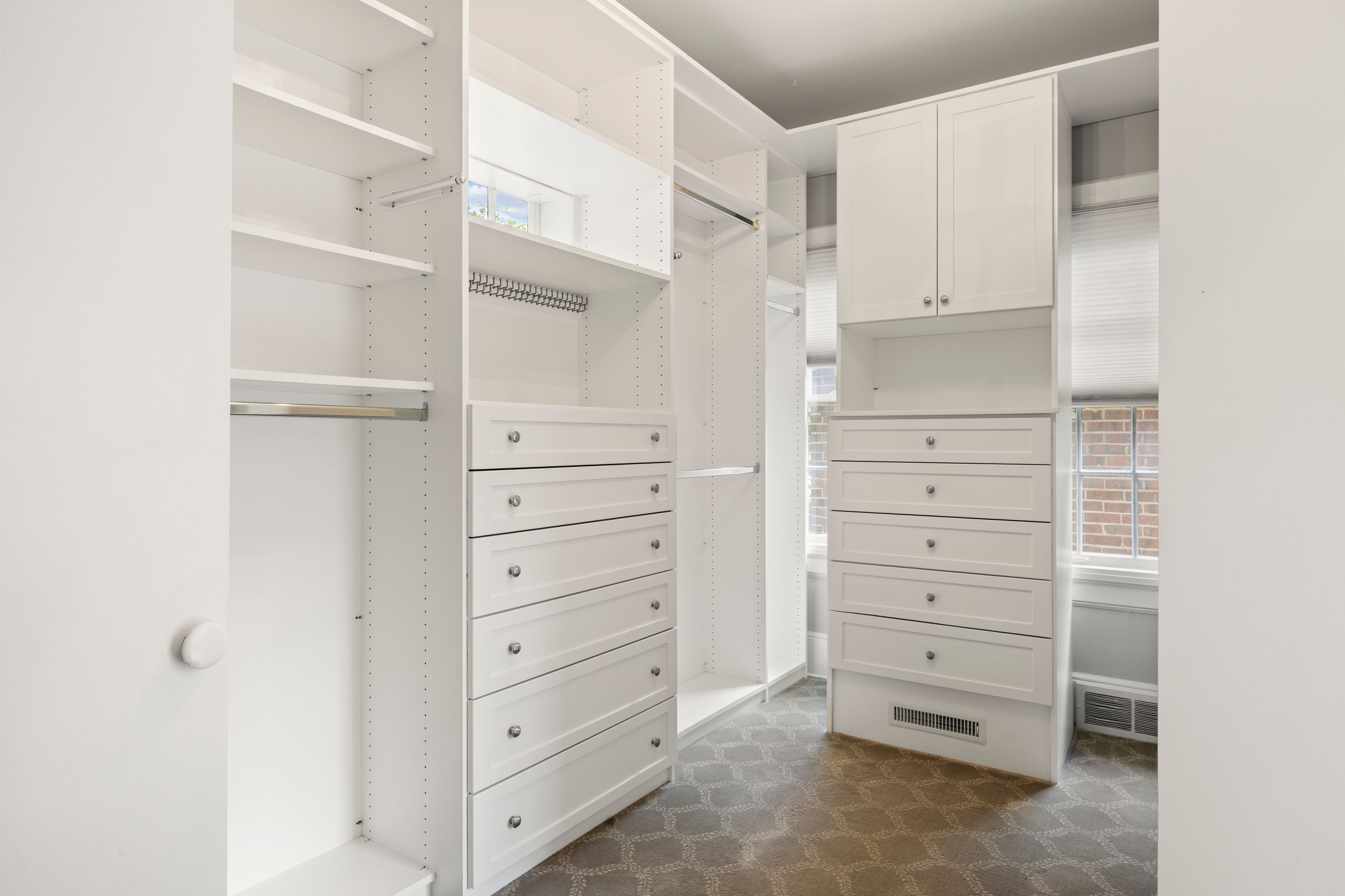  Mediterranean Masterpiece Spanning Prestigious 7th Avenue Parkway - 物件實景