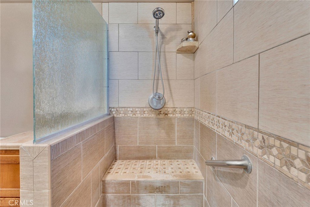 Covina, California, 91722, United States, 3 Bedrooms Bedrooms, ,2 BathroomsBathrooms,Residential,For Sale,1915523