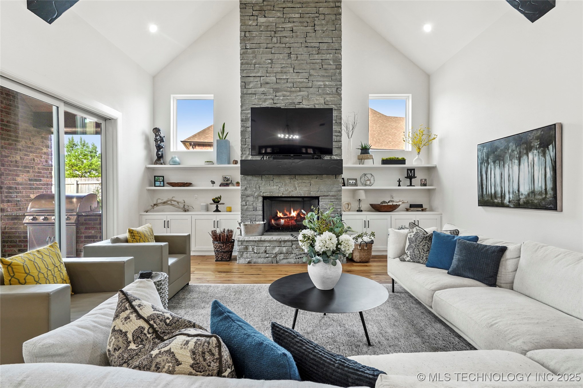 Broken Arrow, Oklahoma, 74014, United States, 3 Bedrooms Bedrooms, ,4 BathroomsBathrooms,Residential,For Sale,1997377