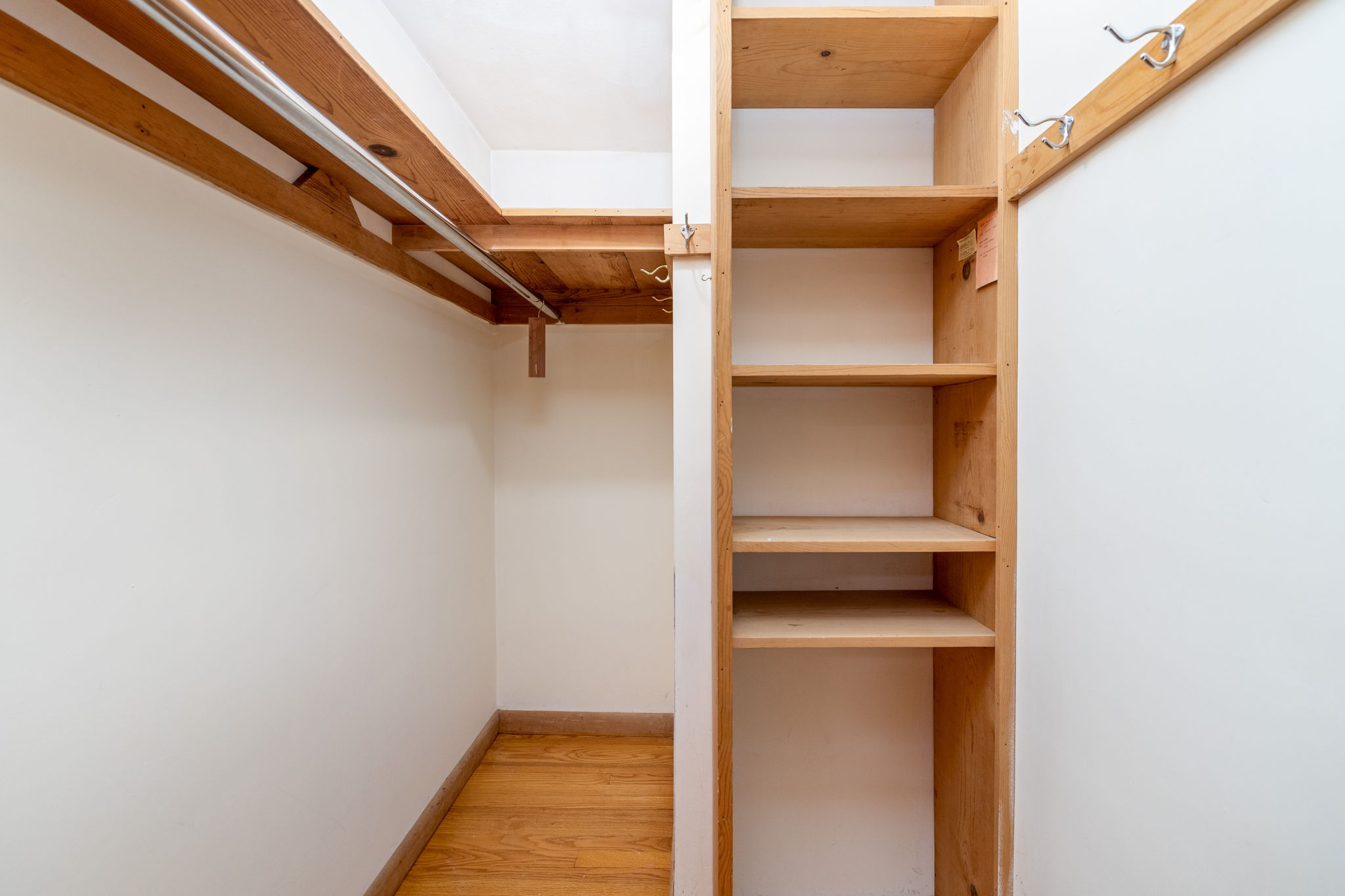  418 Plymouth Road - 物件實景