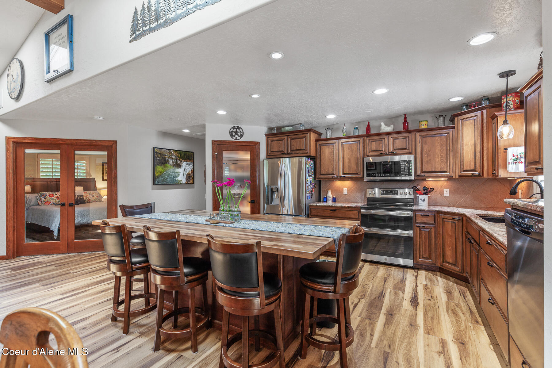 Coeur d'Alene, Idaho, 83814, United States, 3 Bedrooms Bedrooms, ,2 BathroomsBathrooms,Residential,For Sale,1895334