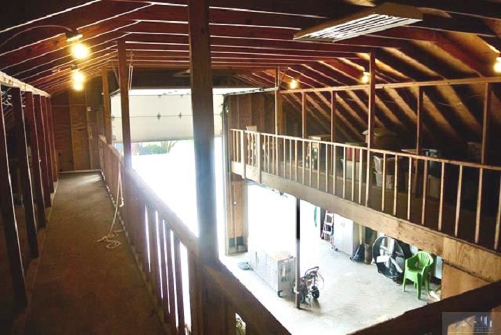 Houma, Louisiana, 70360, United States, 5 Bedrooms Bedrooms, ,5 BathroomsBathrooms,Residential,For Sale,1885732