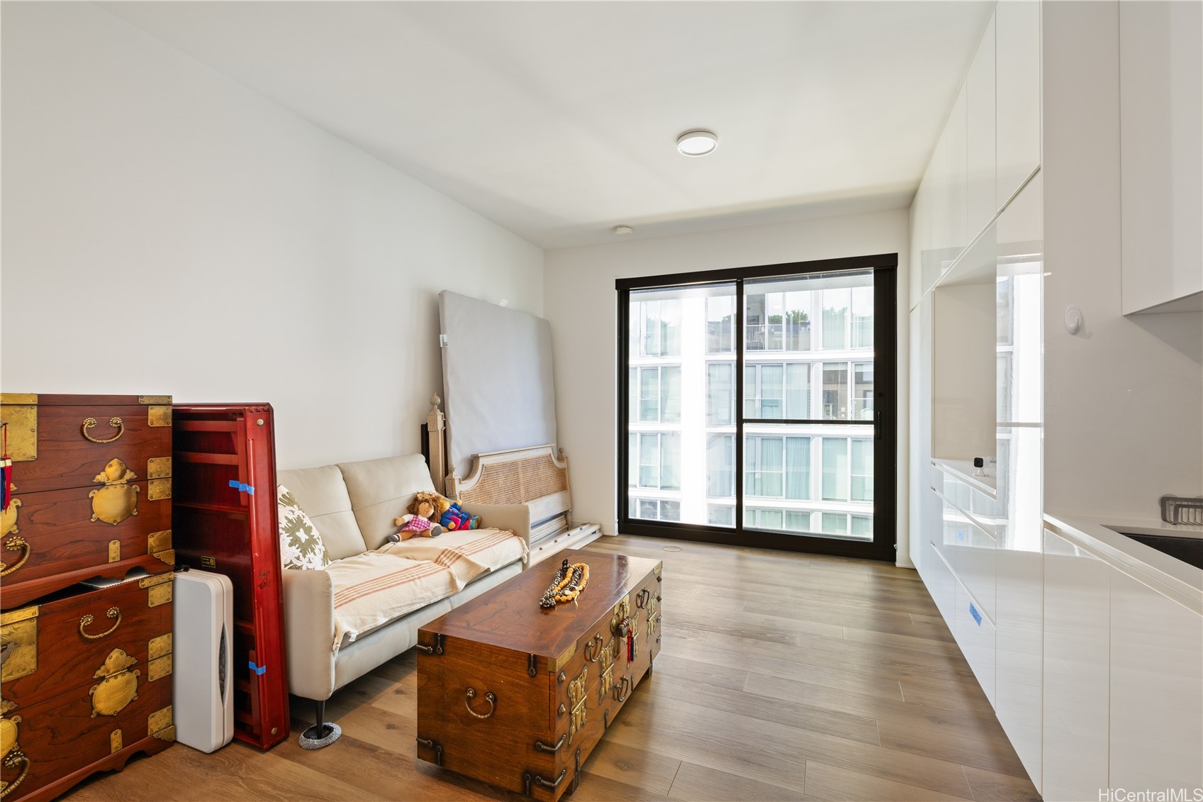 Queen St, Honolulu, HI 96814