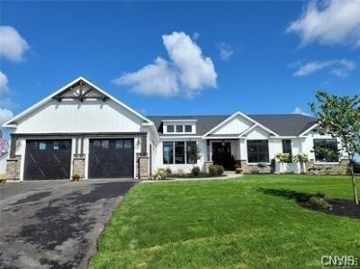 Baldwinsville, New York, 13027, United States, 3 Bedrooms Bedrooms, ,2 BathroomsBathrooms,Residential,For Sale,2001001