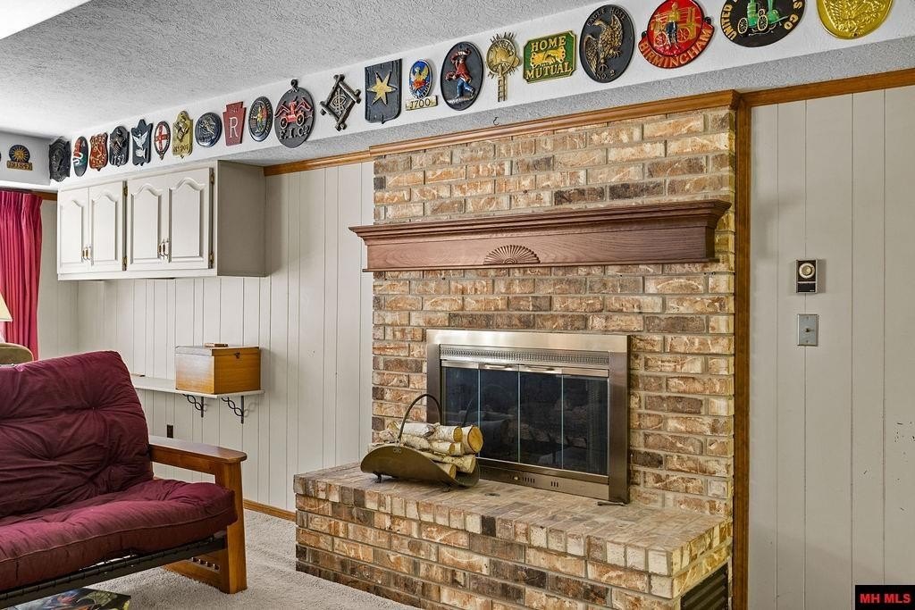 Mountain Home, Arkansas, 72653, United States, 3 Bedrooms Bedrooms, ,4 BathroomsBathrooms,Residential,For Sale,2036578