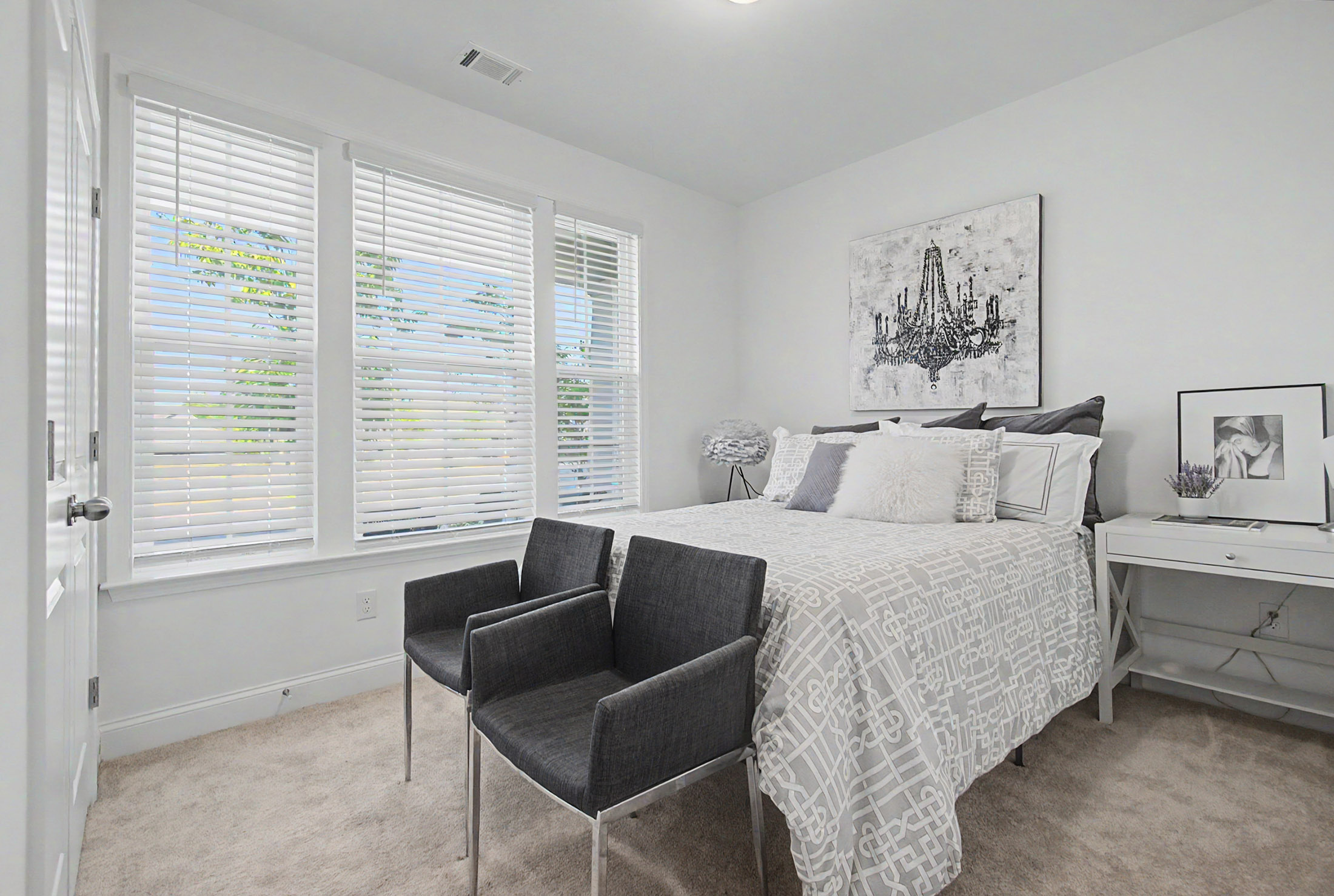  Beautiful Home in Hickory Bluffs Gated Community - 物件實景