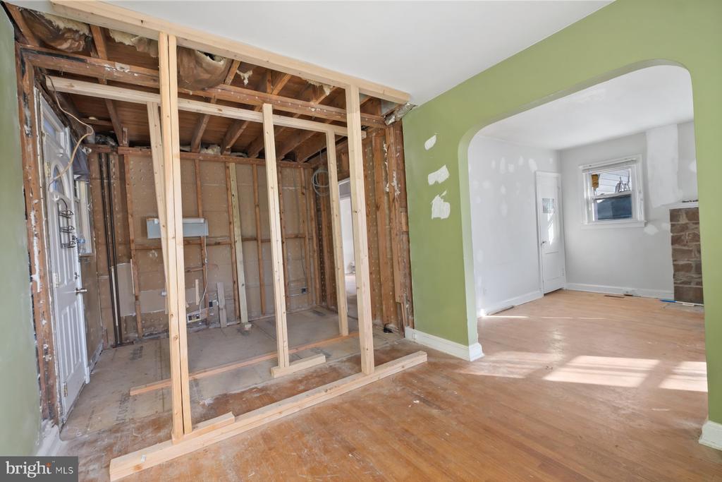 Washington, District of Columbia, 20011, United States, 4 Bedrooms Bedrooms, ,4 BathroomsBathrooms,Residential,For Sale,1973879