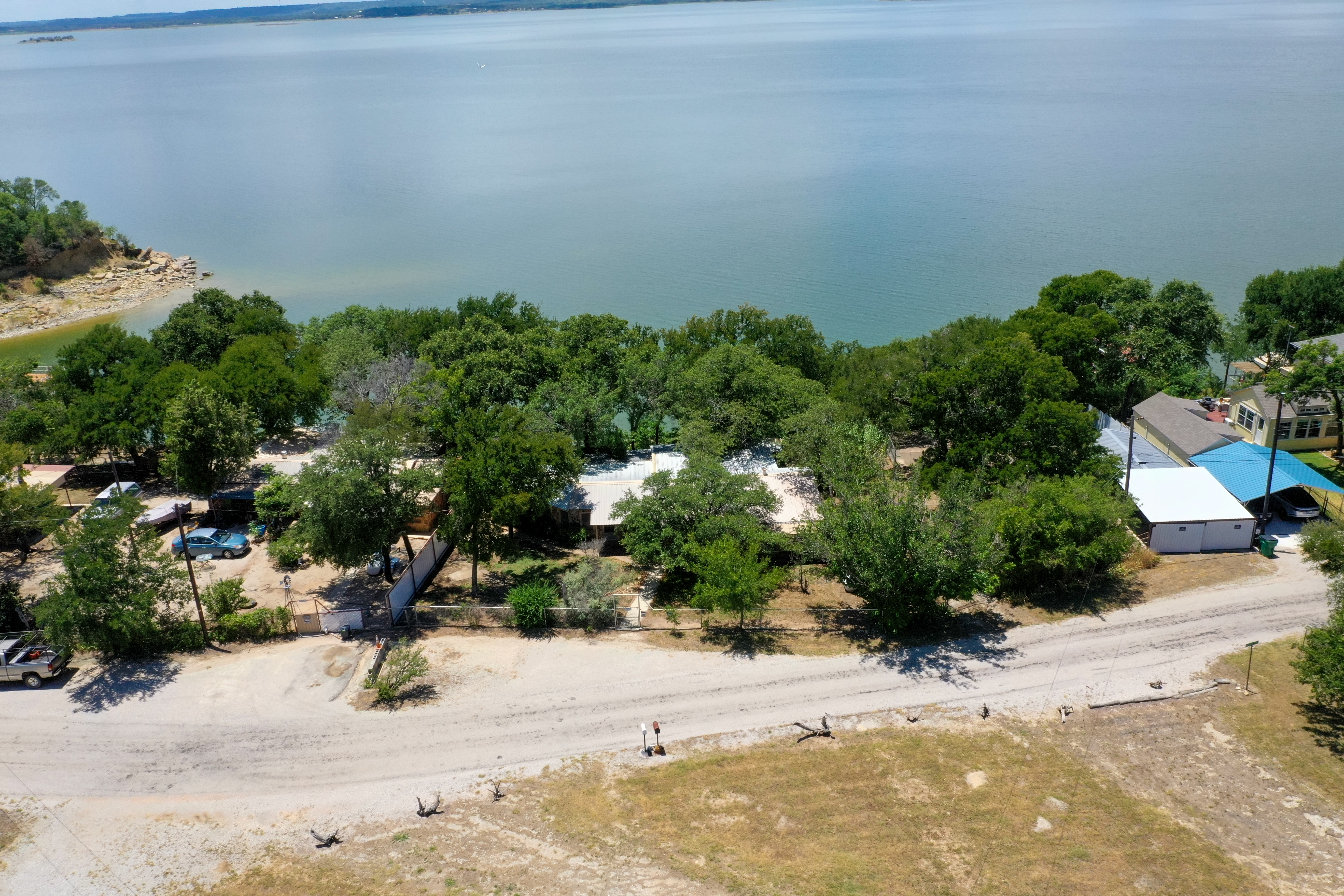 Bridgeport, Texas, 76426, United States, 3 Bedrooms Bedrooms, ,1 BathroomBathrooms,Residential,For Sale,1880460