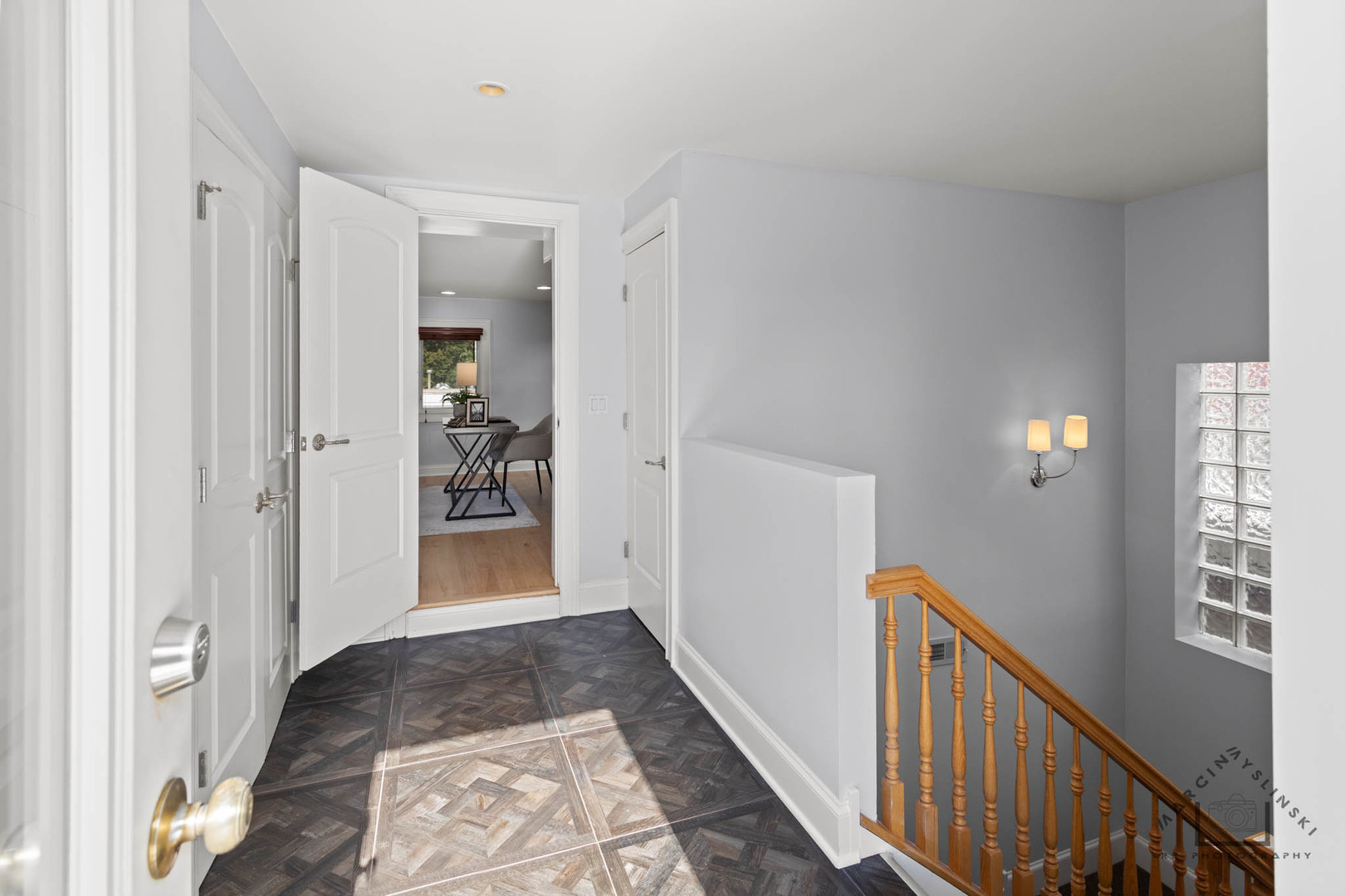 Chicago, Illinois, 60657, United States, 5 Bedrooms Bedrooms, ,4 BathroomsBathrooms,Residential,For Sale,1974505