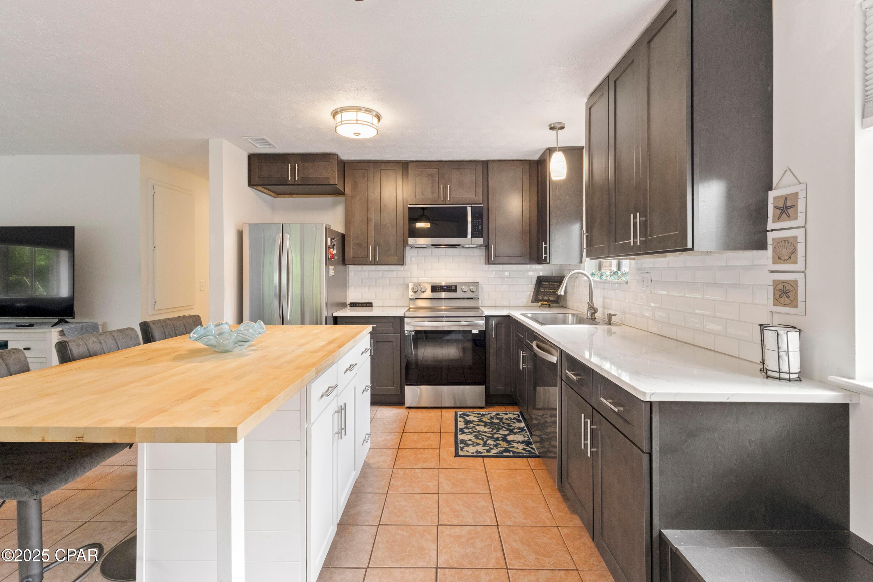 Panama City Beach, Florida, 32413, United States, 3 Bedrooms Bedrooms, ,3 BathroomsBathrooms,Residential,For Sale,1914196