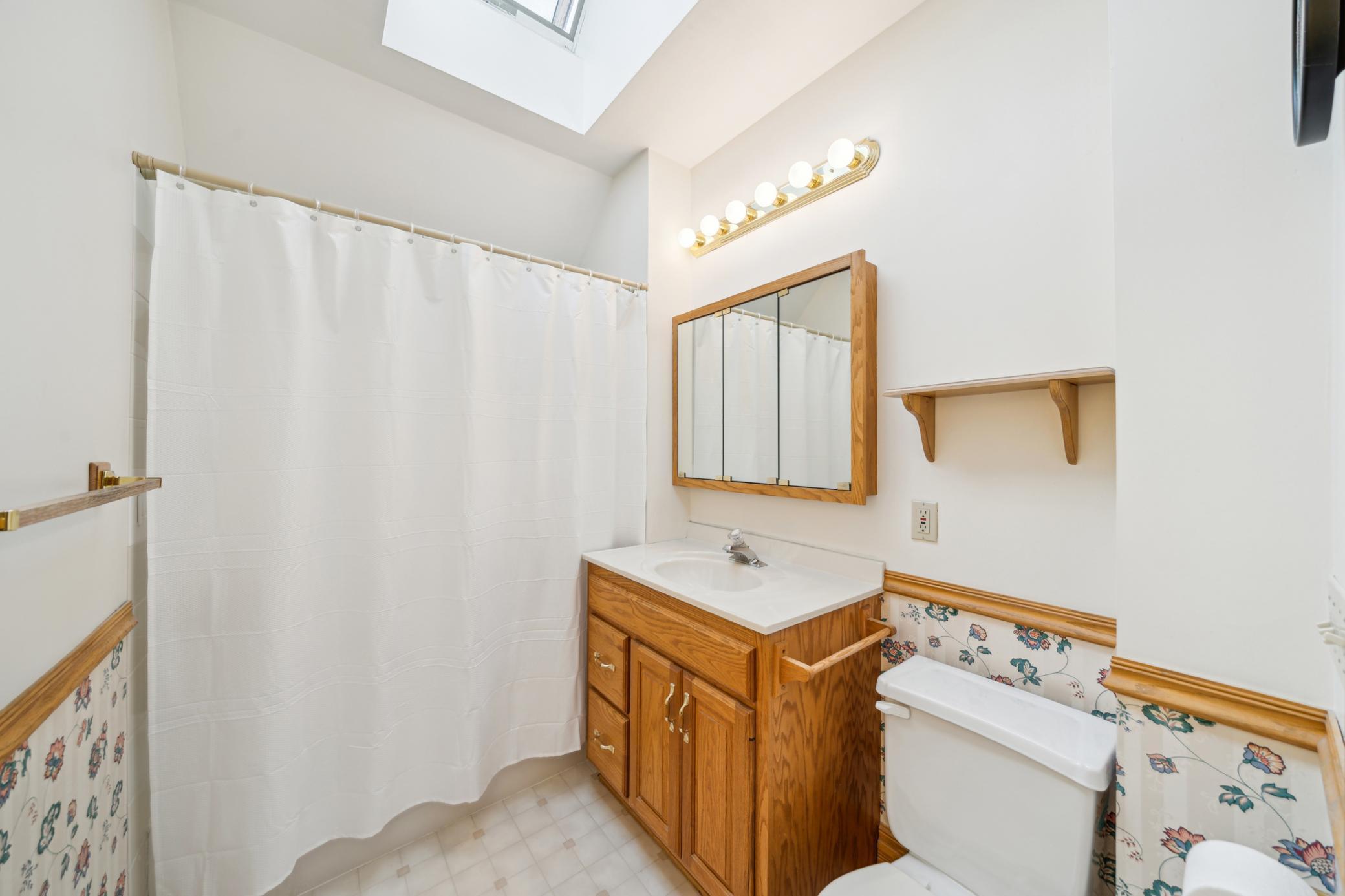 Stillwater, Minnesota, 55082, United States, 4 Bedrooms Bedrooms, ,1 BathroomBathrooms,Residential,For Sale,1848703
