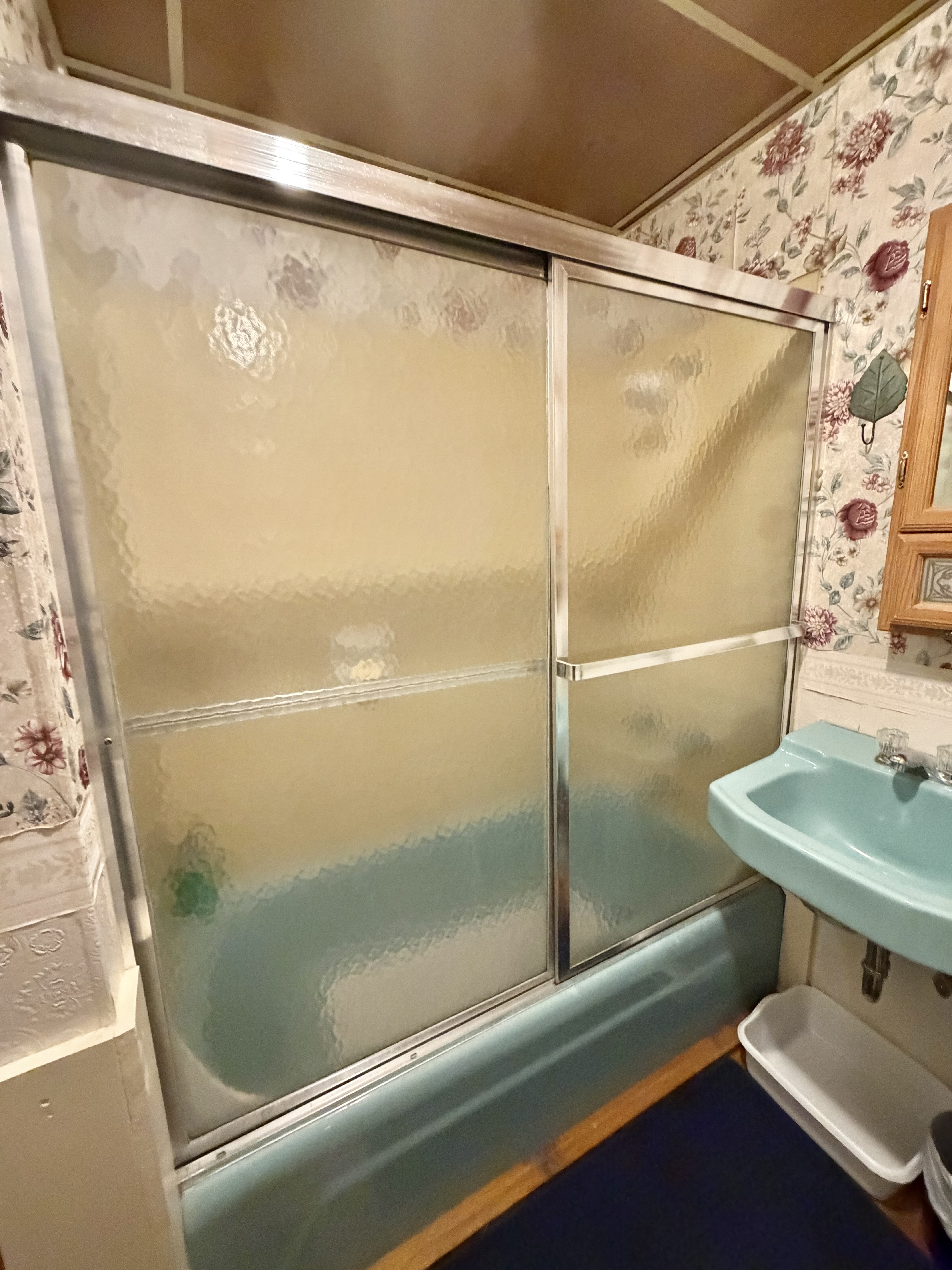 Butte, Montana, 59701, United States, 4 Bedrooms Bedrooms, ,4 BathroomsBathrooms,Residential,For Sale,1995407