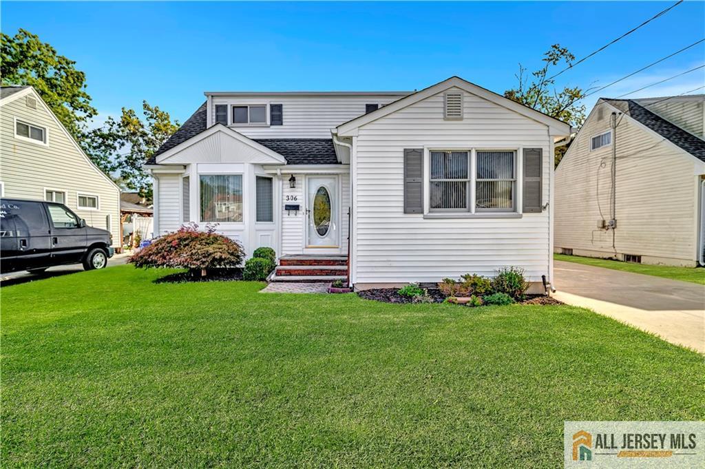 Old Bridge, New Jersey, 08857, United States, 4 Bedrooms Bedrooms, ,3 BathroomsBathrooms,Residential,For Sale,1962788