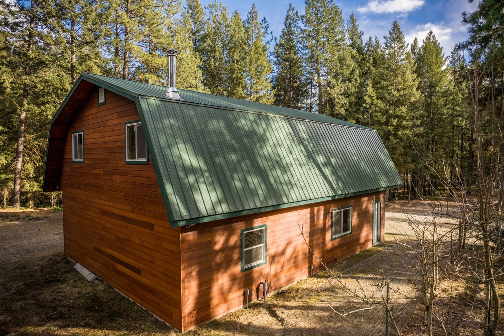 Moyie Springs, Idaho, 83845, United States, 4 Bedrooms Bedrooms, ,3 BathroomsBathrooms,Residential,For Sale,2033523