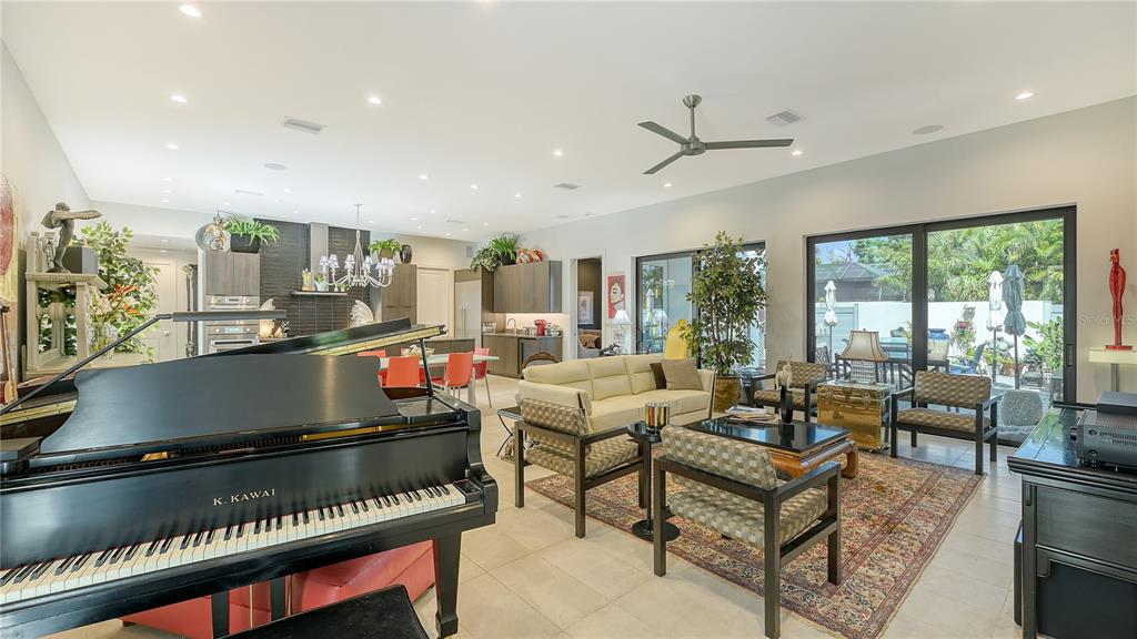 Sarasota, Florida, 34236, United States, 4 Bedrooms Bedrooms, ,4 BathroomsBathrooms,Residential,For Sale,1796766
