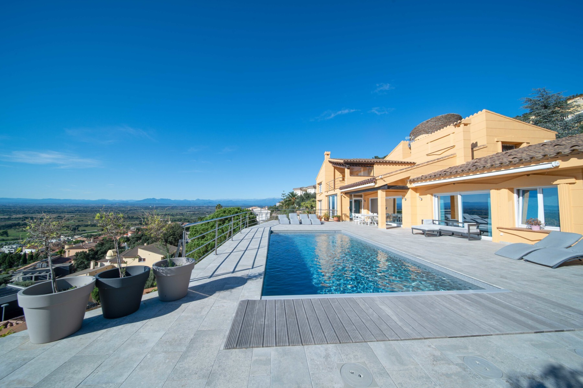  Luxury property with panoramic views, pool and spa - Palau Saverdera - 物件實景